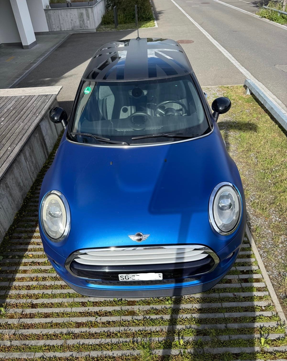 MINI COOPER-image-1