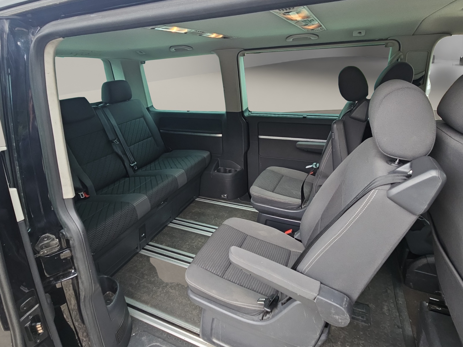 VW T5 Multivan 2.0 Bi-TDI CR Comfortline 4Motion-image-15