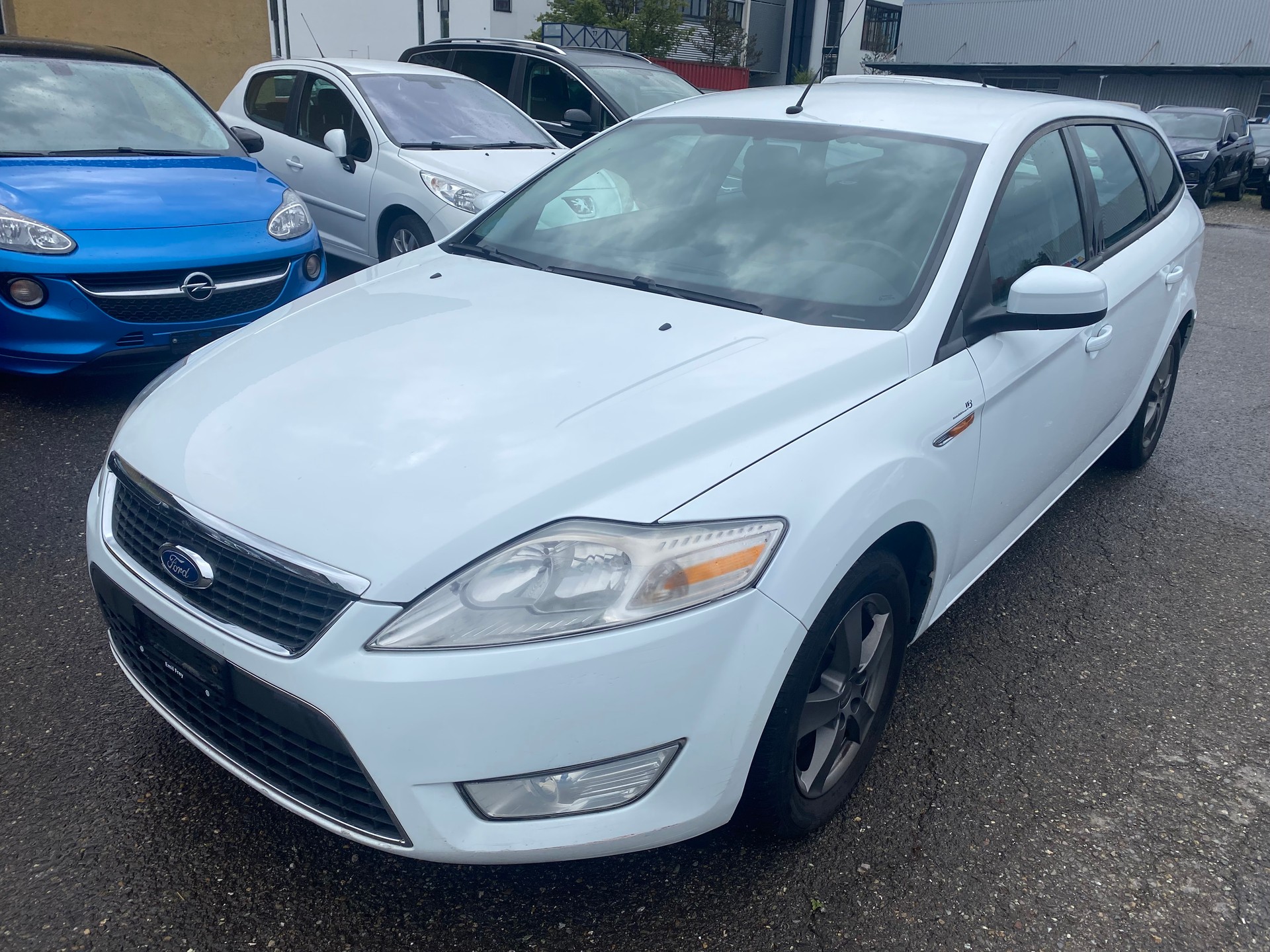 FORD Mondeo 2.0 TDCi 16V Carving PowerShift-image-2