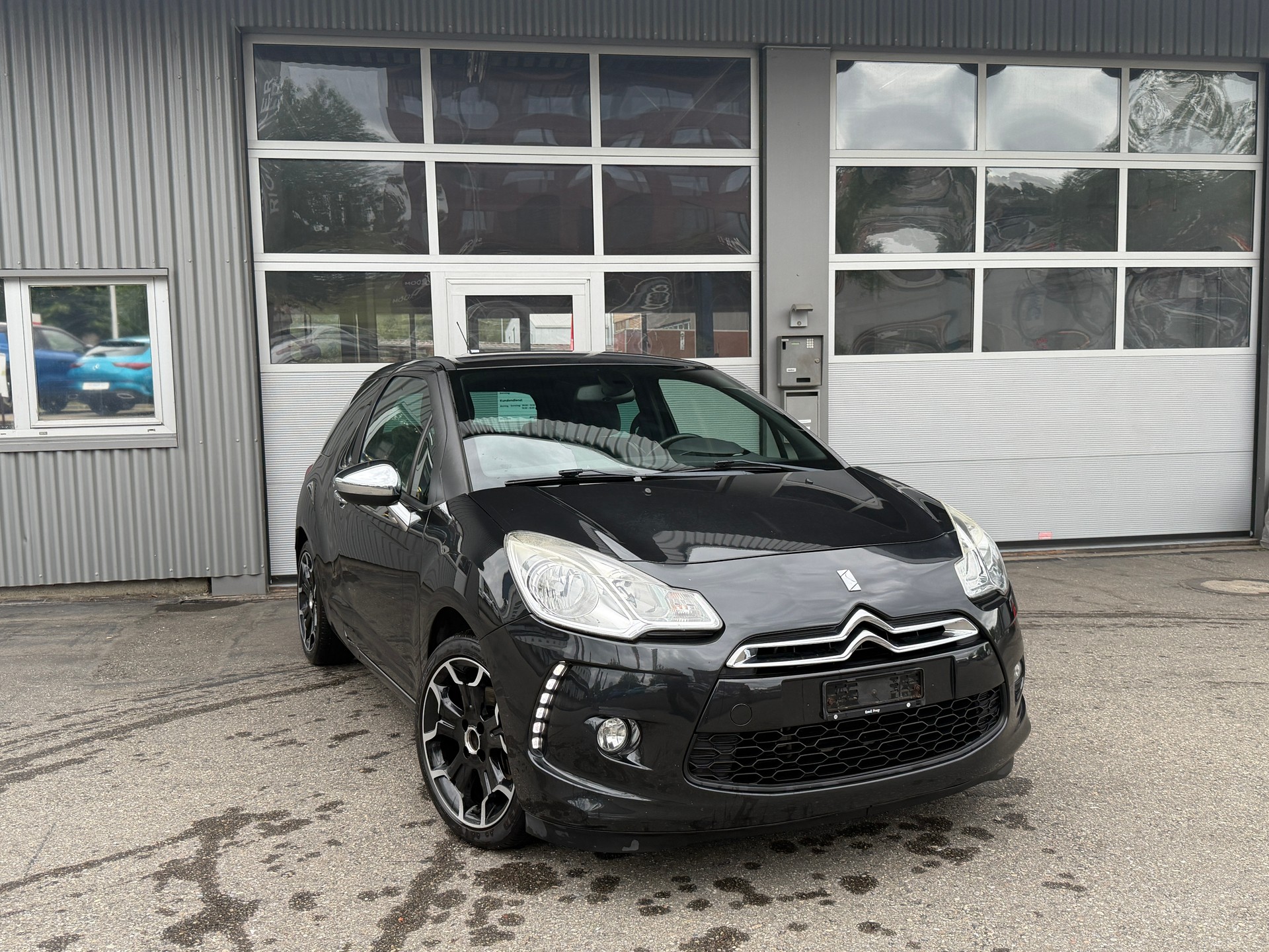 DS AUTOMOBILES DS3 1.6 VTi SO Chic-image-0