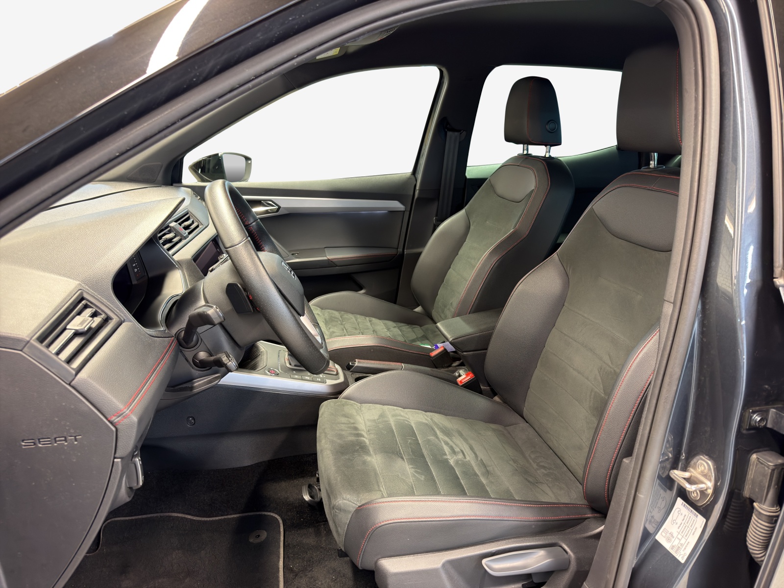 SEAT Arona 1.0 TSI Eco FR DSG-image-7