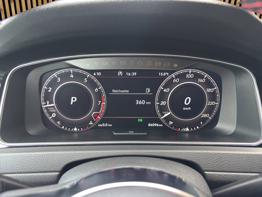 VW Golf VII 2.0 TSI GTI Performance DSG-image-7