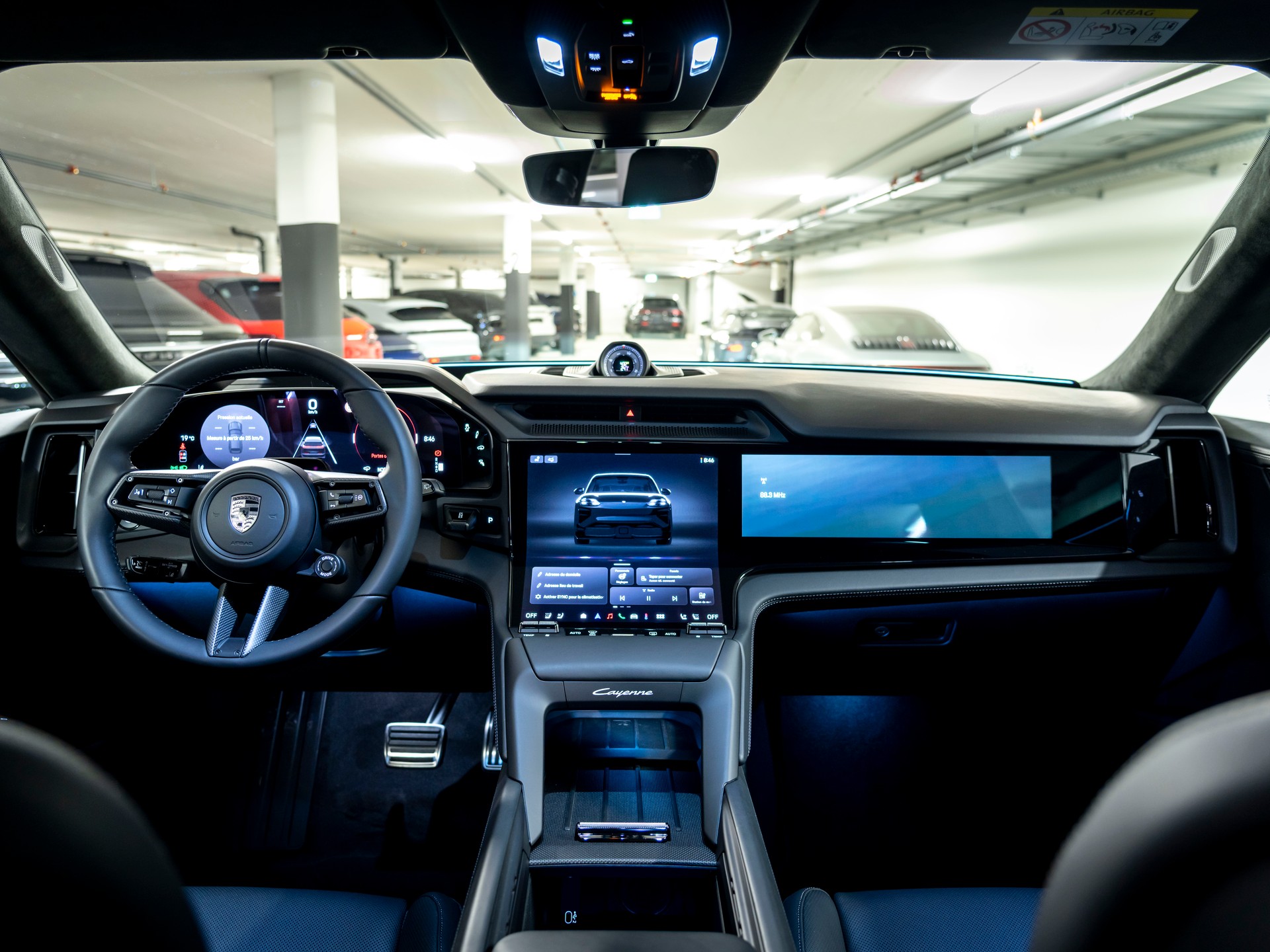 PORSCHE Cayenne Turbo Electric 113 kWh-image-12