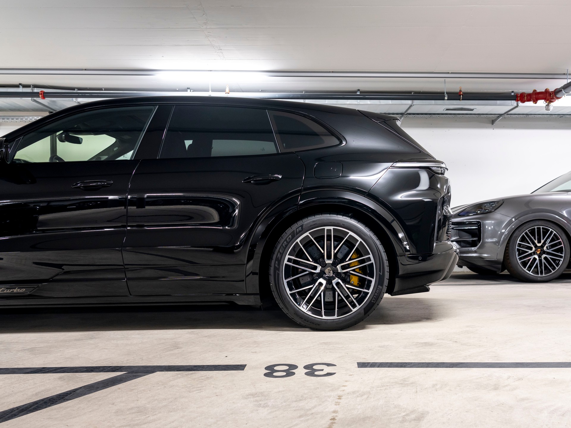 PORSCHE Cayenne Turbo Electric 113 kWh-image-6