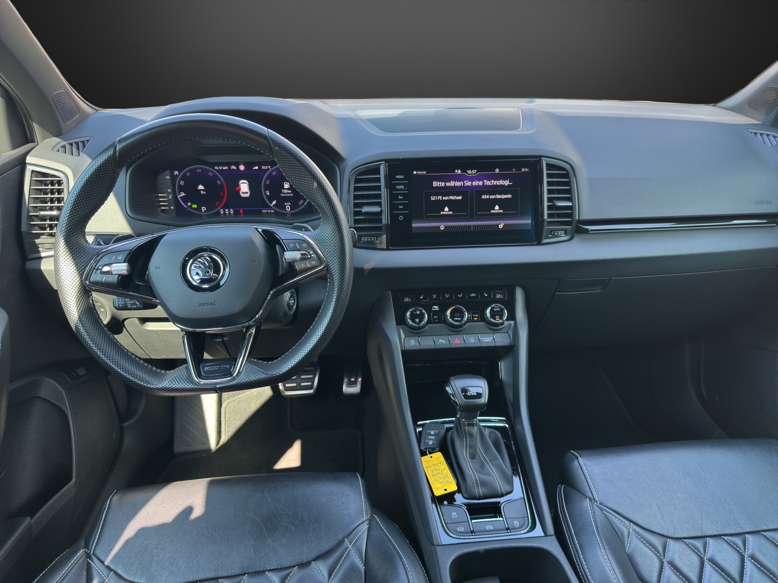 SKODA Karoq 1.5 TSI ACT SportLine DSG-image-9