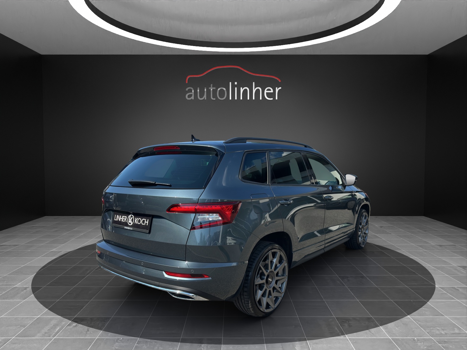 SKODA Karoq 1.5 TSI ACT SportLine DSG-image-4