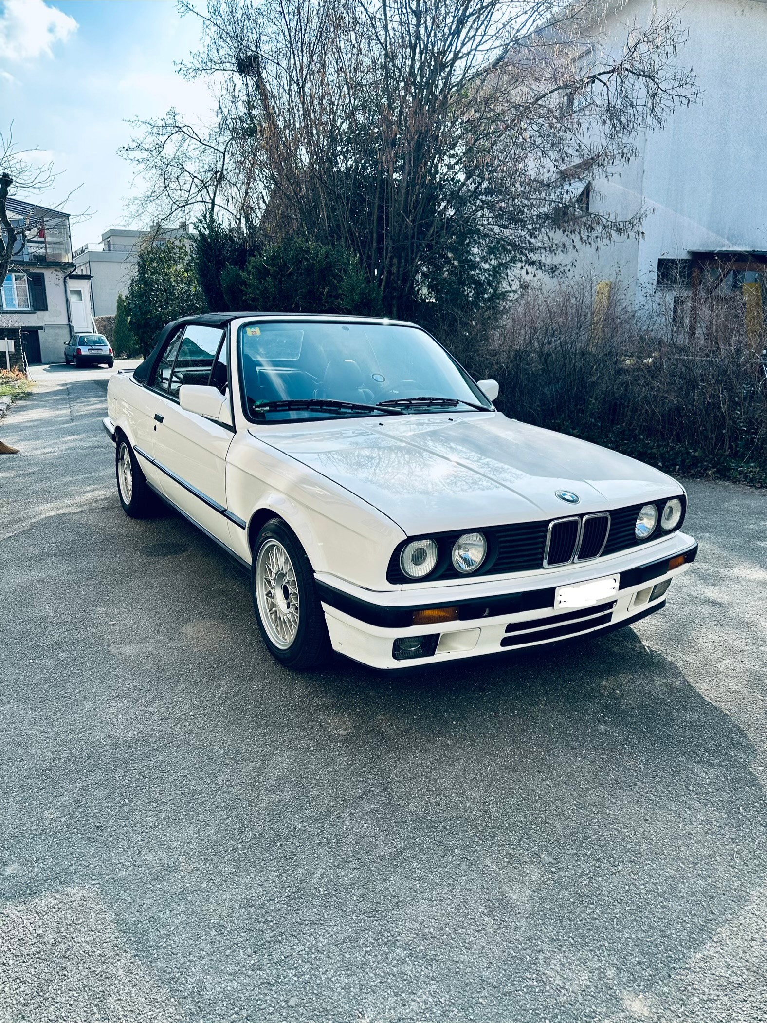 BMW BMW 325i - E30-image-0