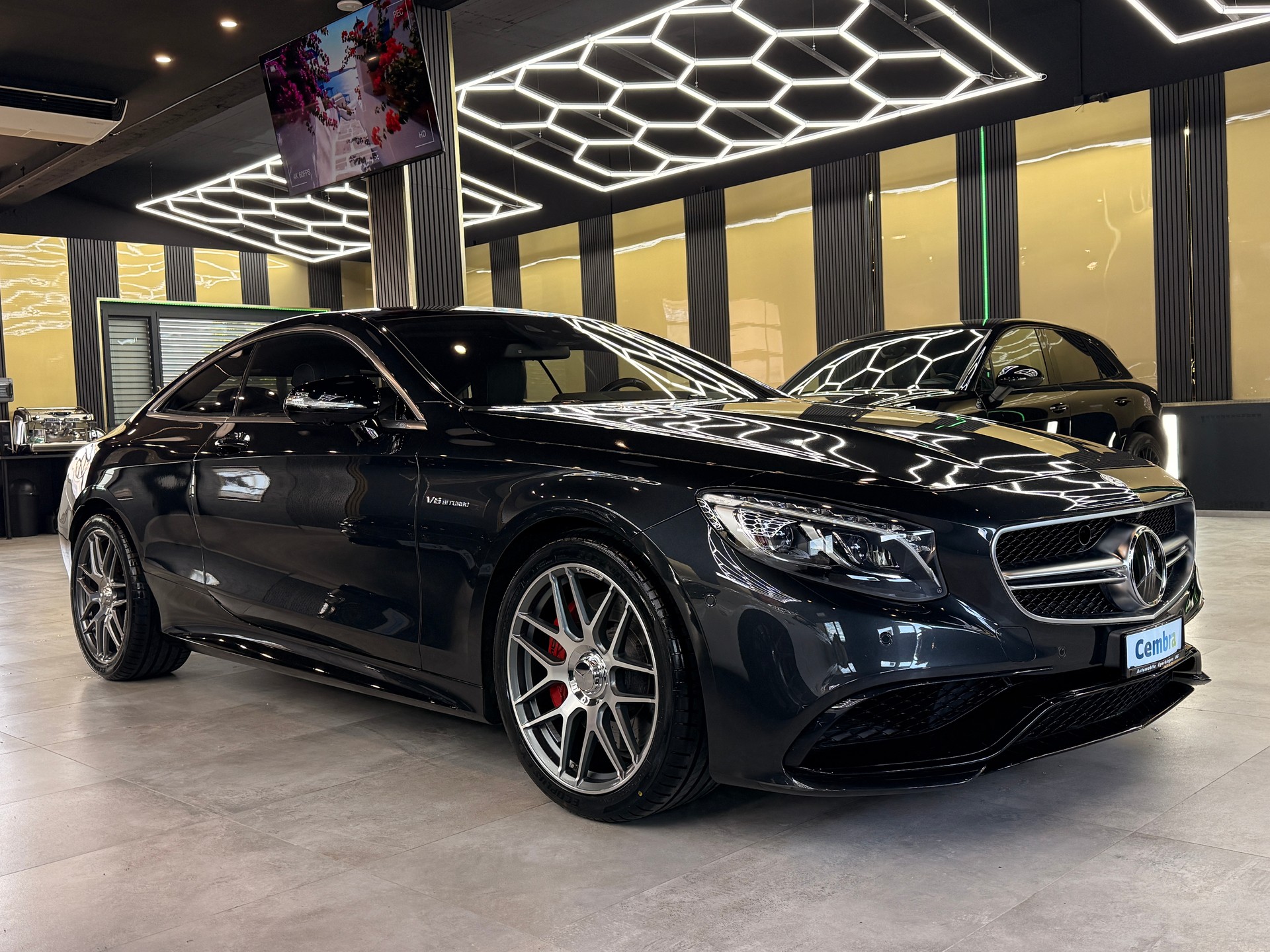 MERCEDES-BENZ S 63 AMG Coupé 4Matic Speedshift MCT-image-2
