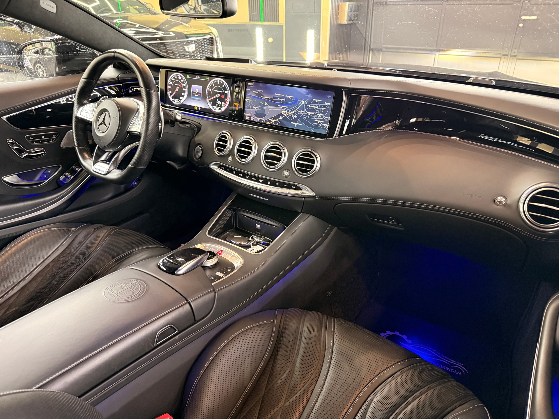 MERCEDES-BENZ S 63 AMG Coupé 4Matic Speedshift MCT-image-11