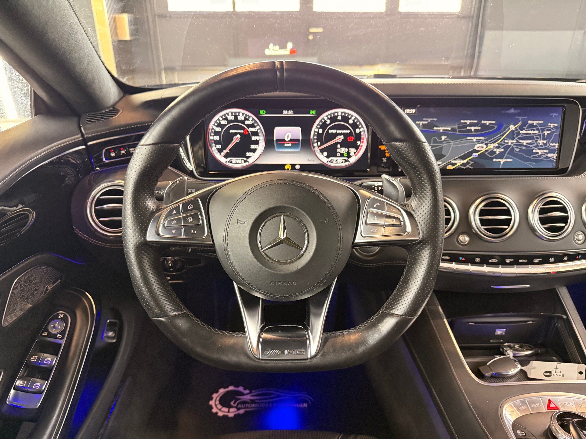 MERCEDES-BENZ S 63 AMG Coupé 4Matic Speedshift MCT-image-14