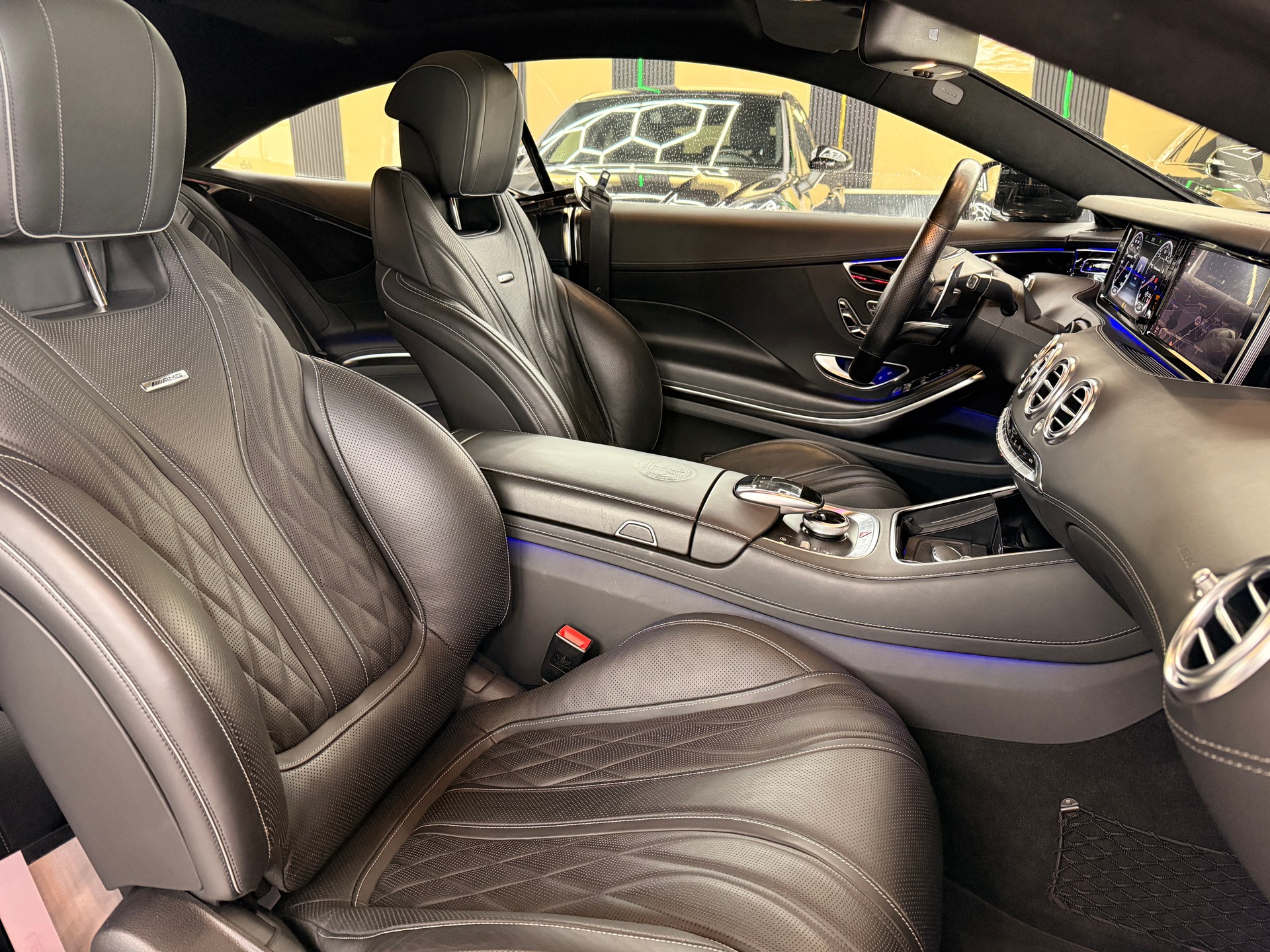 MERCEDES-BENZ S 63 AMG Coupé 4Matic Speedshift MCT-image-12