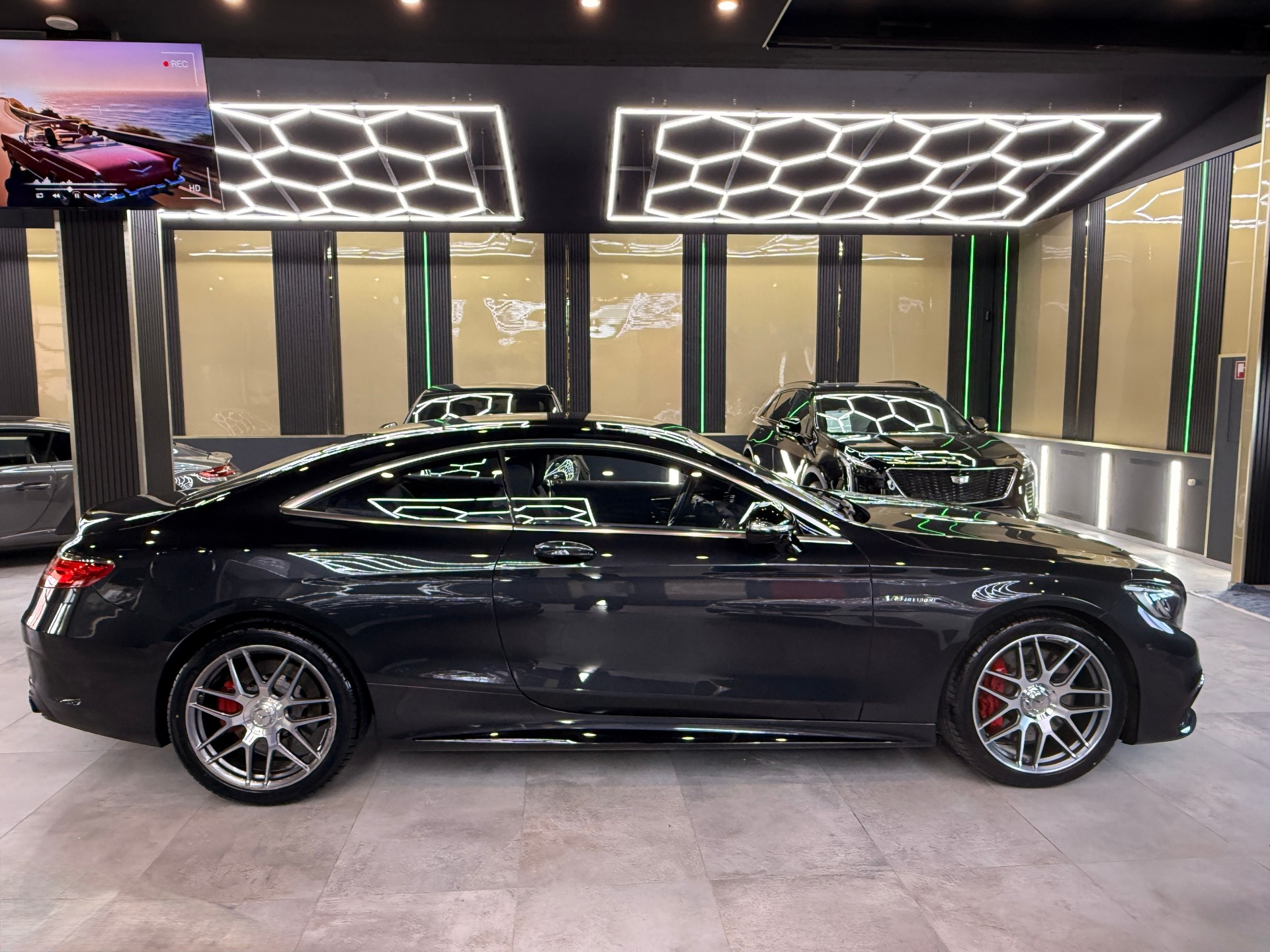 MERCEDES-BENZ S 63 AMG Coupé 4Matic Speedshift MCT-image-3