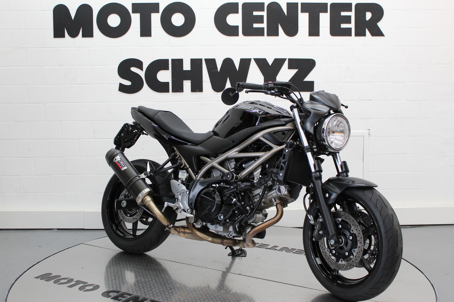 SUZUKI SV 650-showroom-element-1