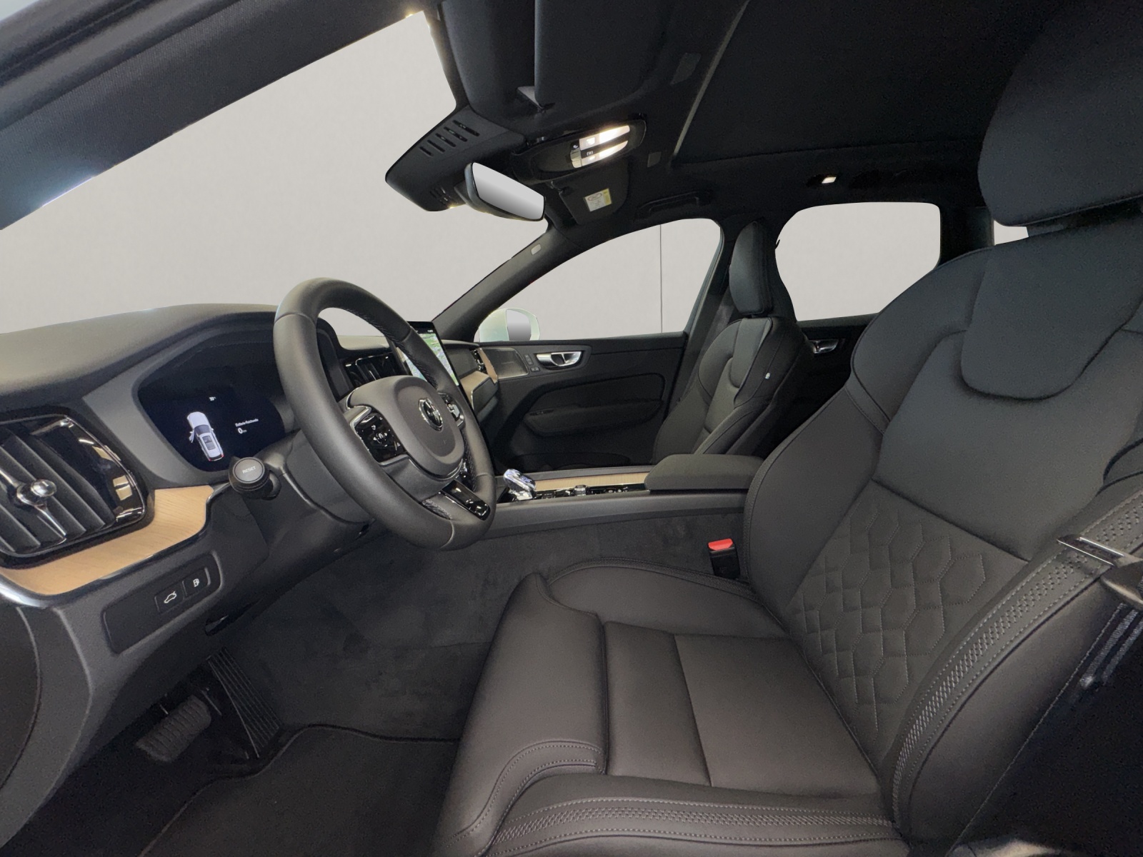 VOLVO XC60 2.0 T6 TE Plus Bright eAWD-image-13