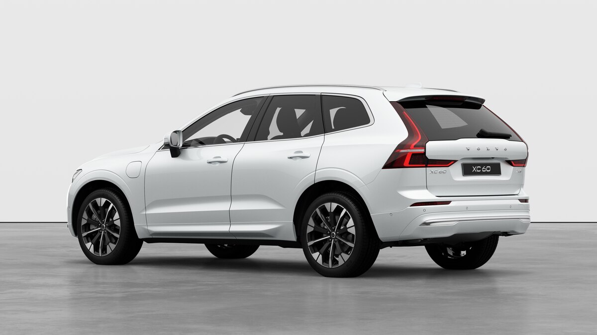 VOLVO XC60 2.0 T6 TE Plus Bright eAWD-image-1