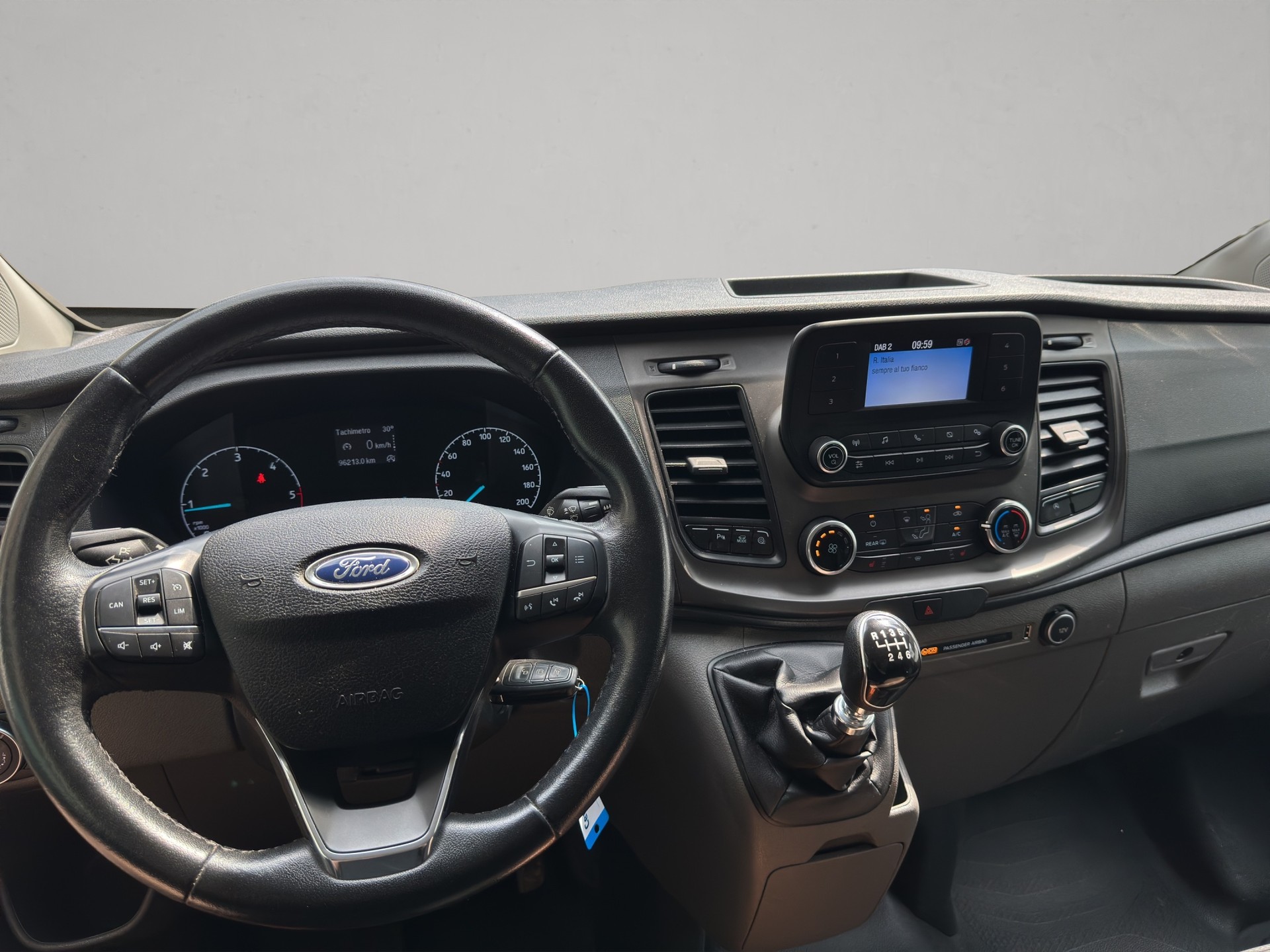 FORD Transit Custom Van 320 L1H1 Ambiente-image-6