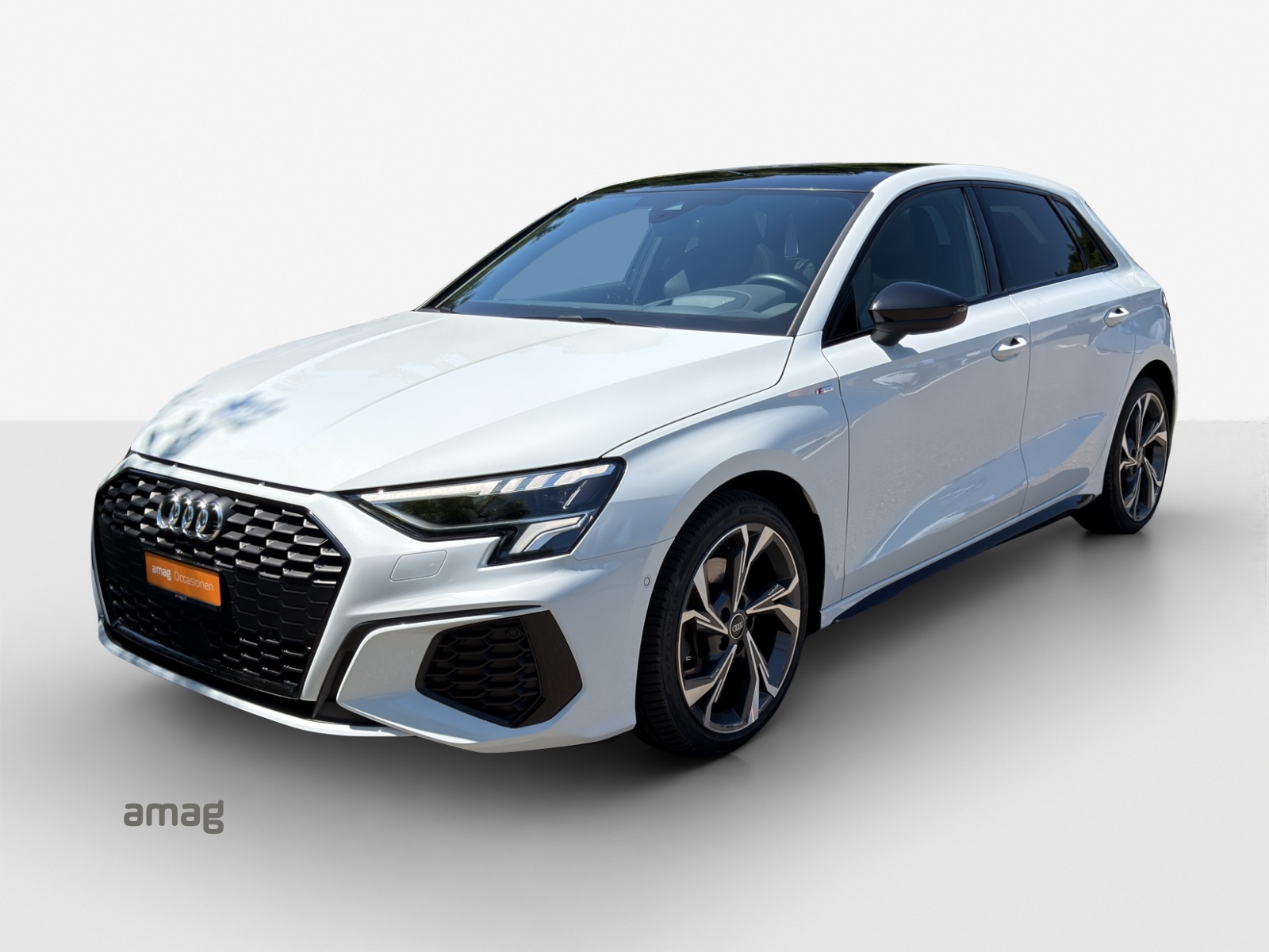 AUDI A3 Sportback 40 TFSI S line quattro S-tronic-image-0