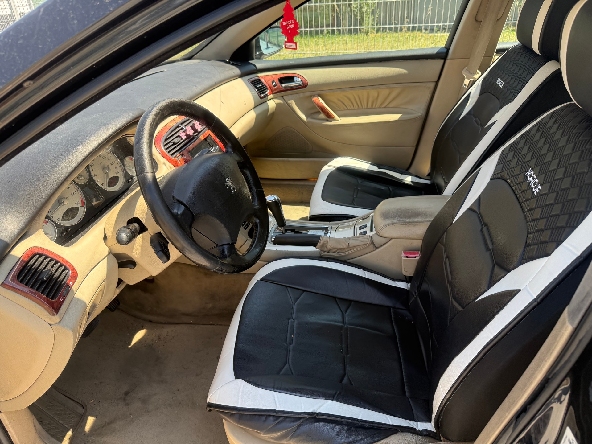 PEUGEOT 607 2.7 HDI V6 Luxe-image-6