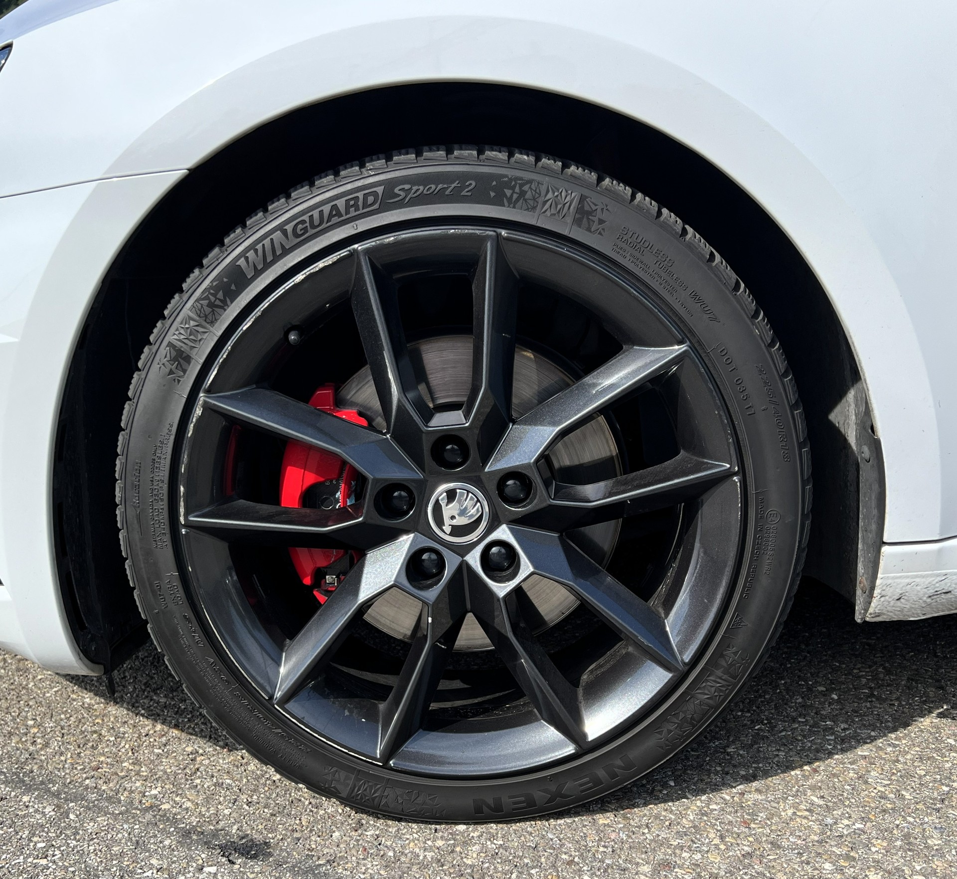 SKODA Octavia Combi 2.0 TDI RS 4x4 DSG-image-11
