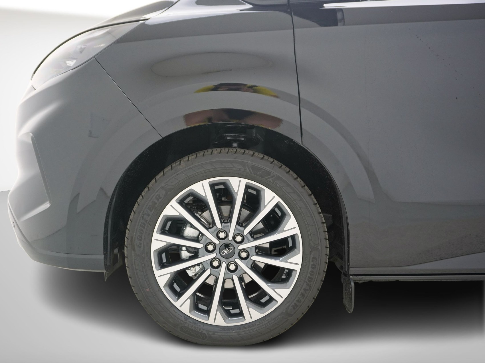 FORD Tourneo Custom 320 L2 2.0 TDCI 4x4 Titanium X-image-9