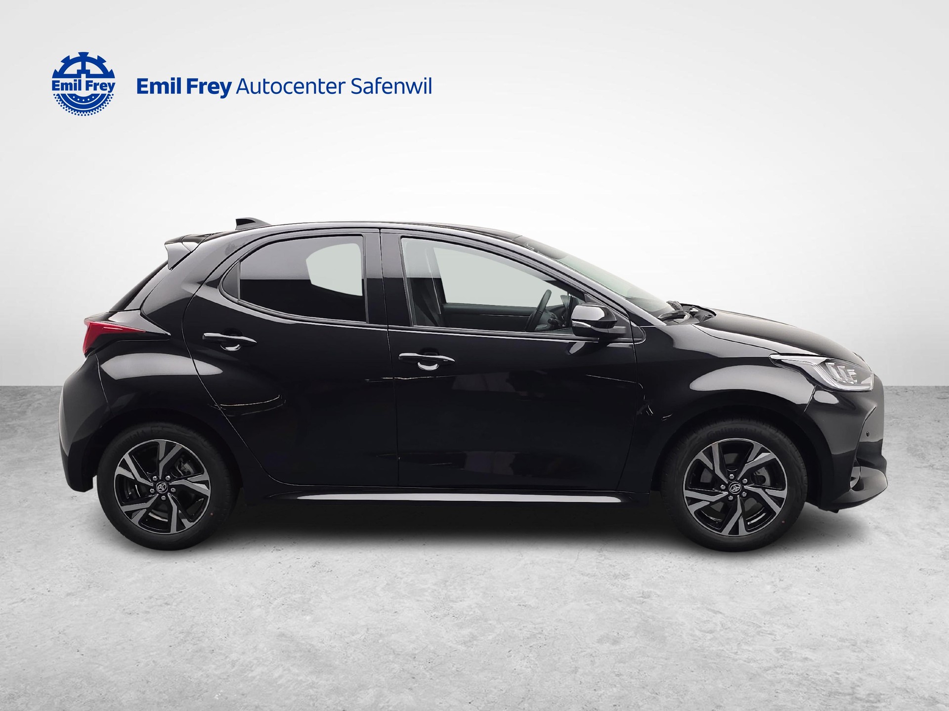 TOYOTA Yaris 1.5 VVT-i HSD Trend-image-5