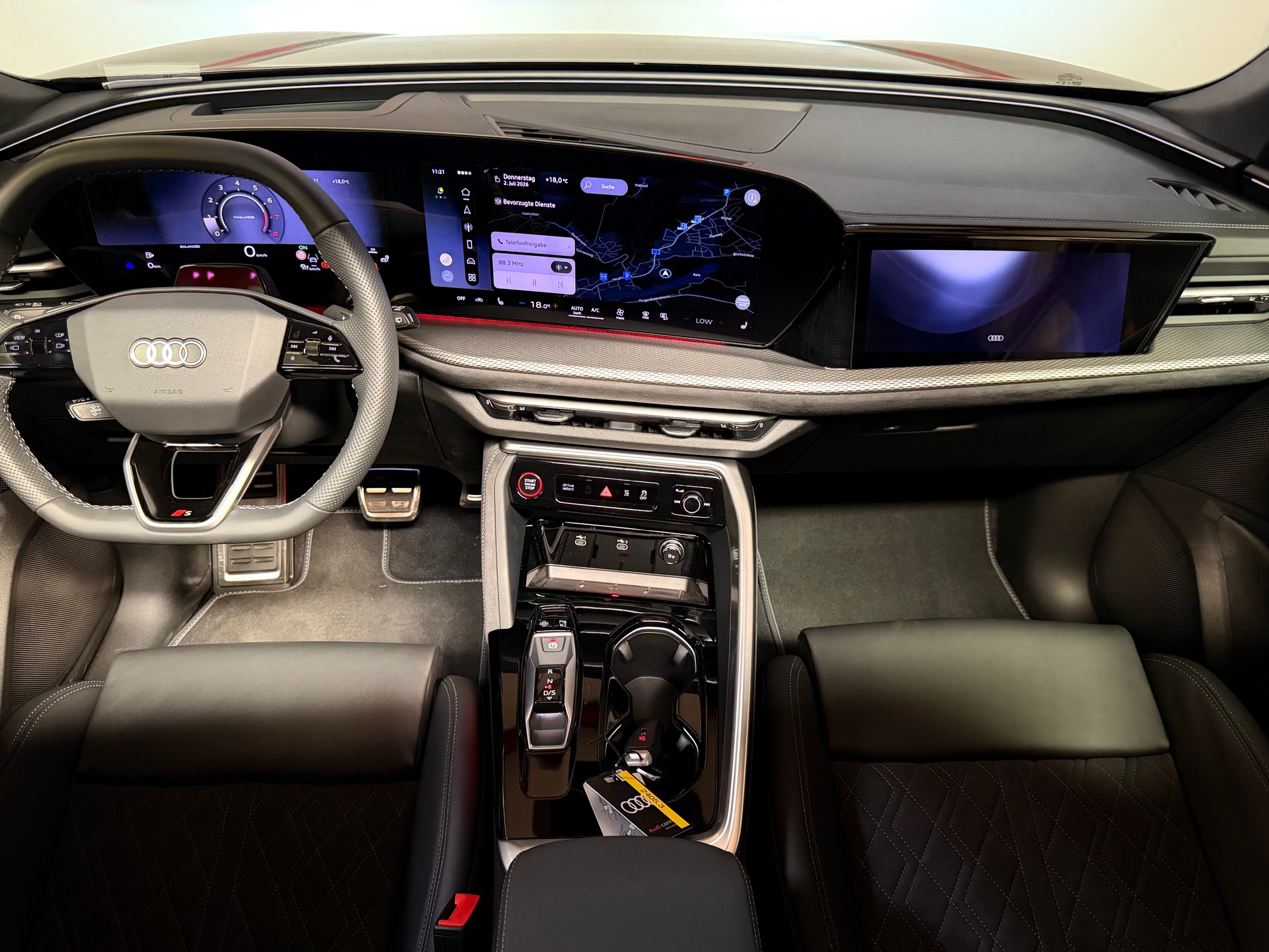 AUDI SQ5 TFSI quattro S-tronic-image-22