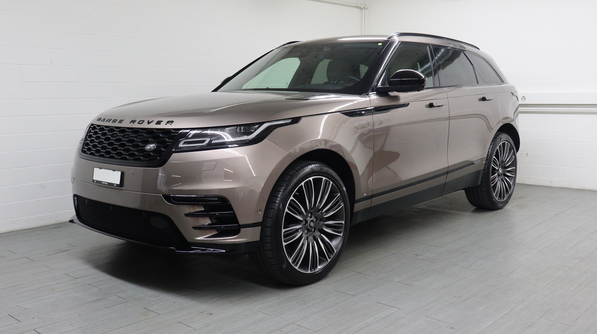 LAND ROVER Range Rover Velar 2.0 T R-Dynamic SE-image-1