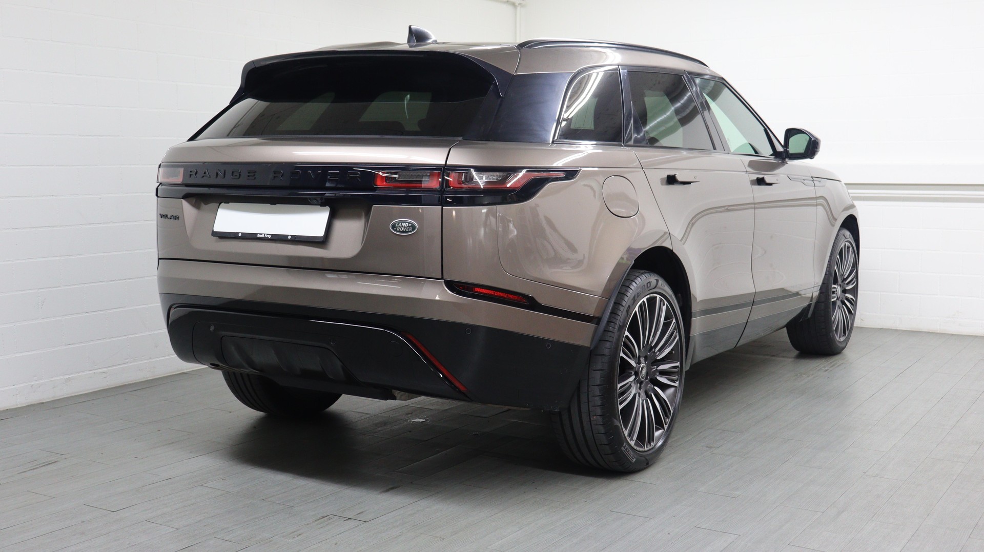 LAND ROVER Range Rover Velar 2.0 T R-Dynamic SE-image-4