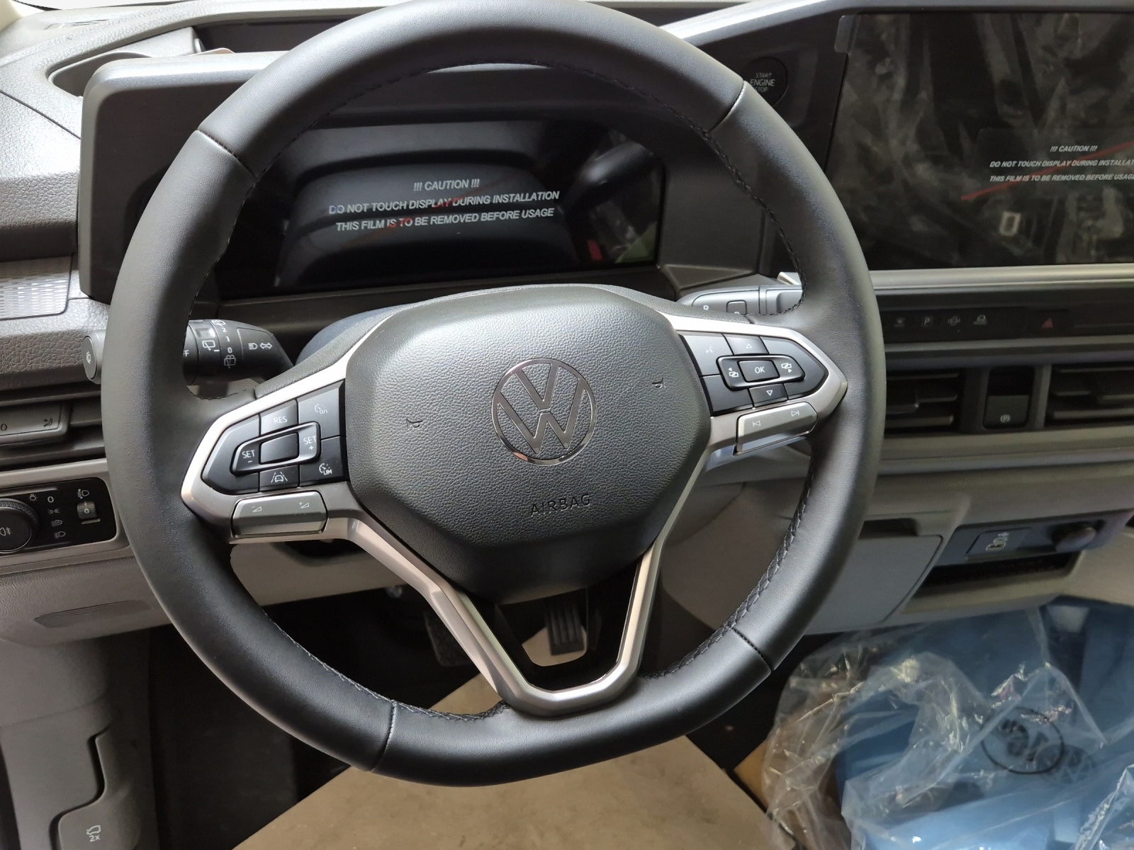 VW Transporter 2.5 TSI e-Hybrid-image-9
