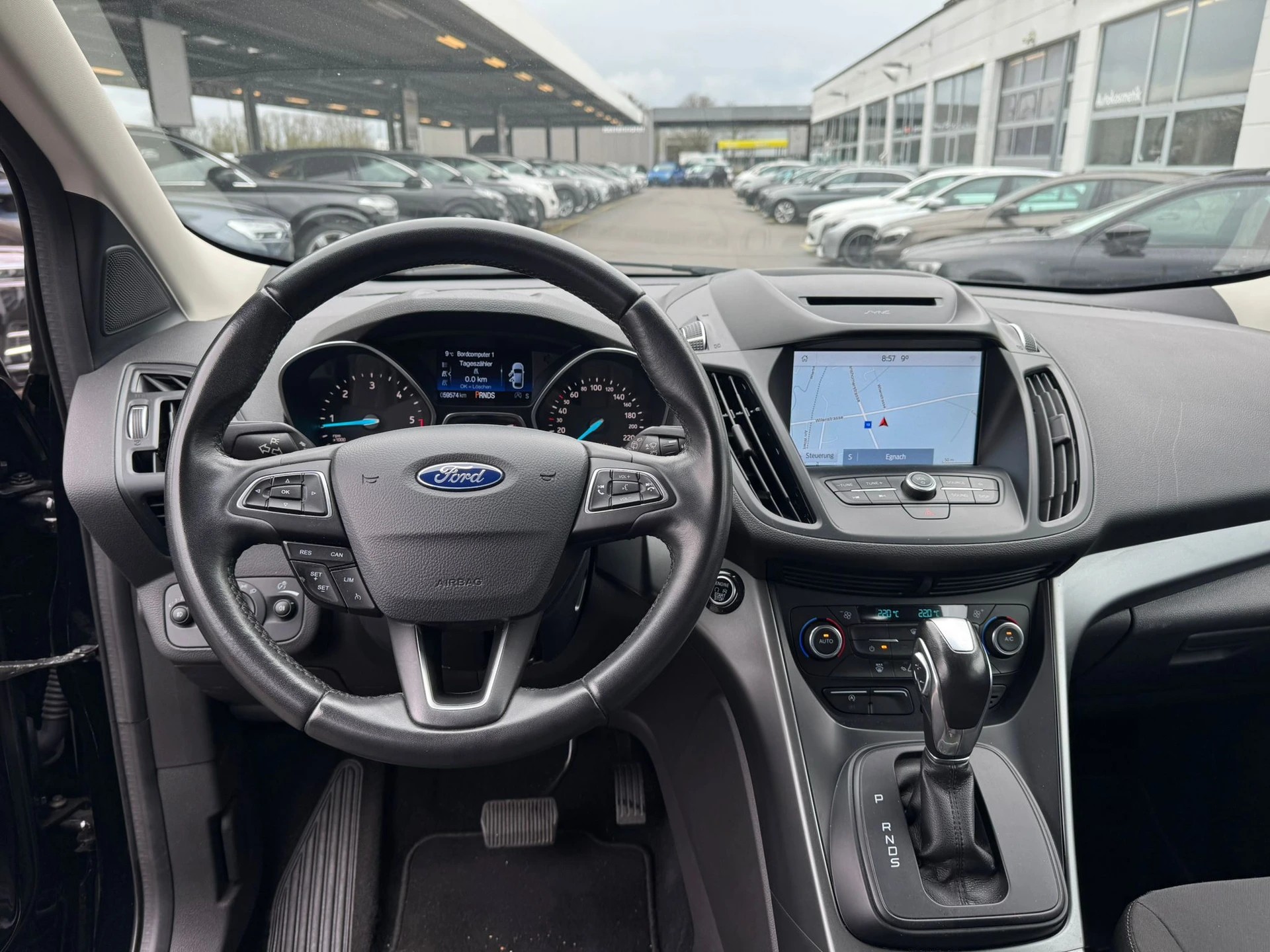 FORD Kuga 2.0 TDCi Business 2WD-image-10