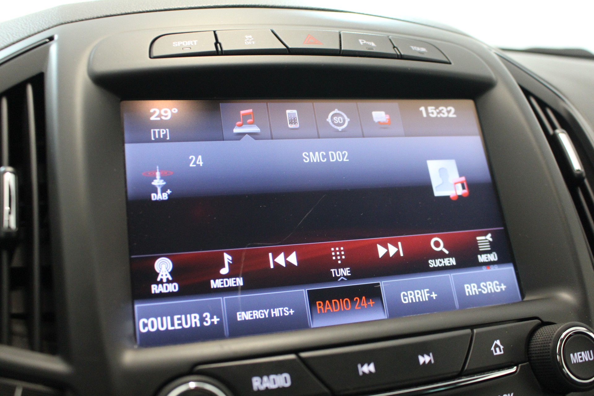 OPEL Insignia Sports Tourer 2.0 CDTi 170 4x4 Edition-image-15