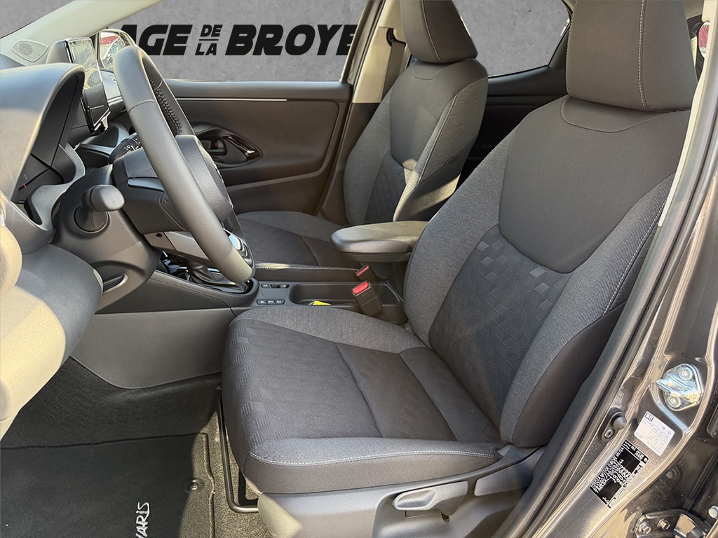 TOYOTA Yaris 1.5 VVT-i HSD Trend 10 ans de garantie-image-9