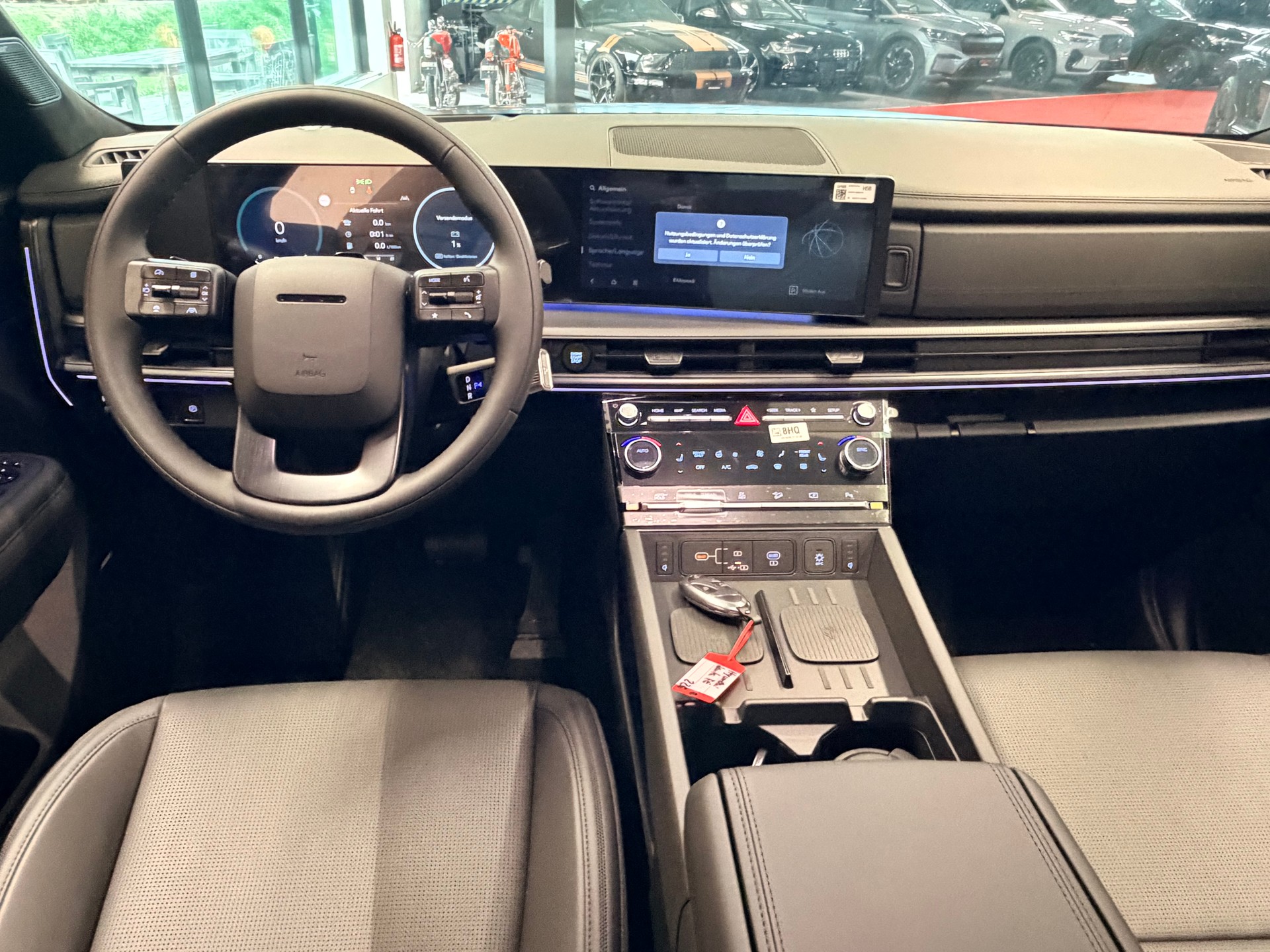 HYUNDAI Santa Fe 1.6 T-GDi PHEV Calligraphy 4WD Automatic-image-11