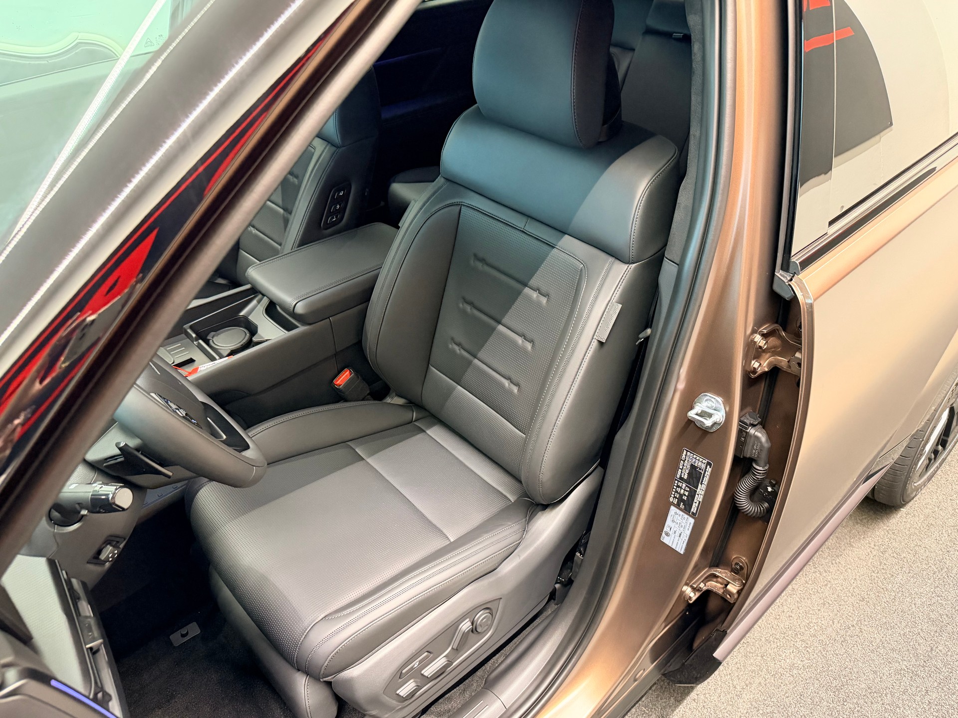 HYUNDAI Santa Fe 1.6 T-GDi PHEV Calligraphy 4WD Automatic-image-19