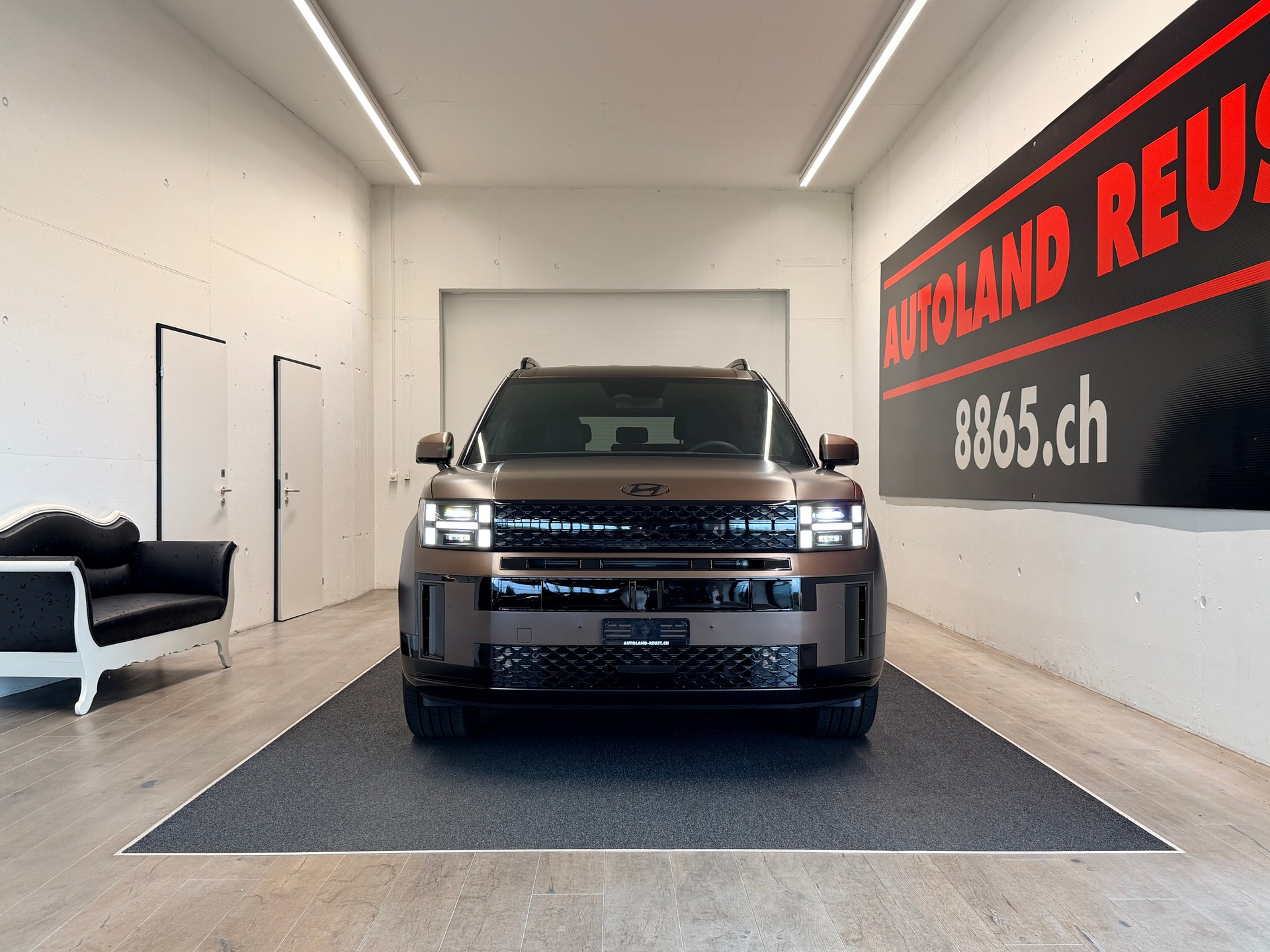 HYUNDAI Santa Fe 1.6 T-GDi PHEV Calligraphy 4WD Automatic-image-1