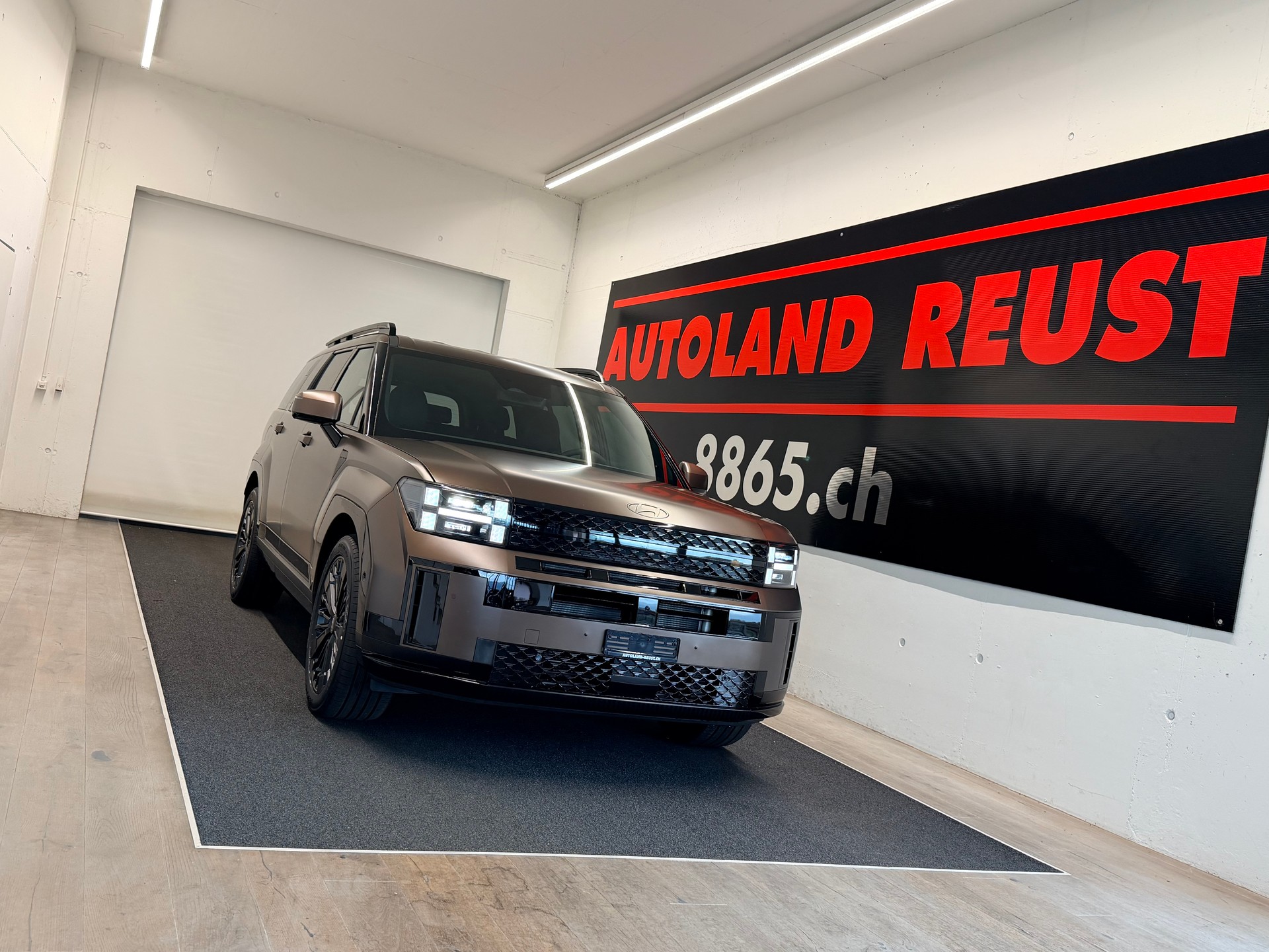 HYUNDAI Santa Fe 1.6 T-GDi PHEV Calligraphy 4WD Automatic-image-0