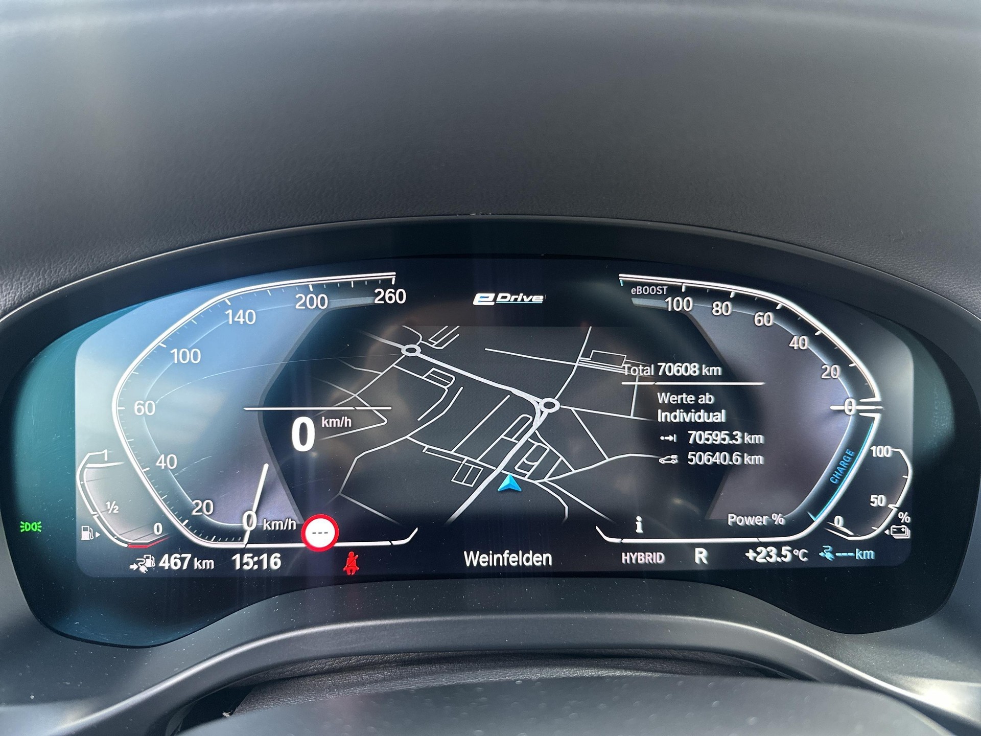 BMW X3 xDrive 30e M Sport-image-12