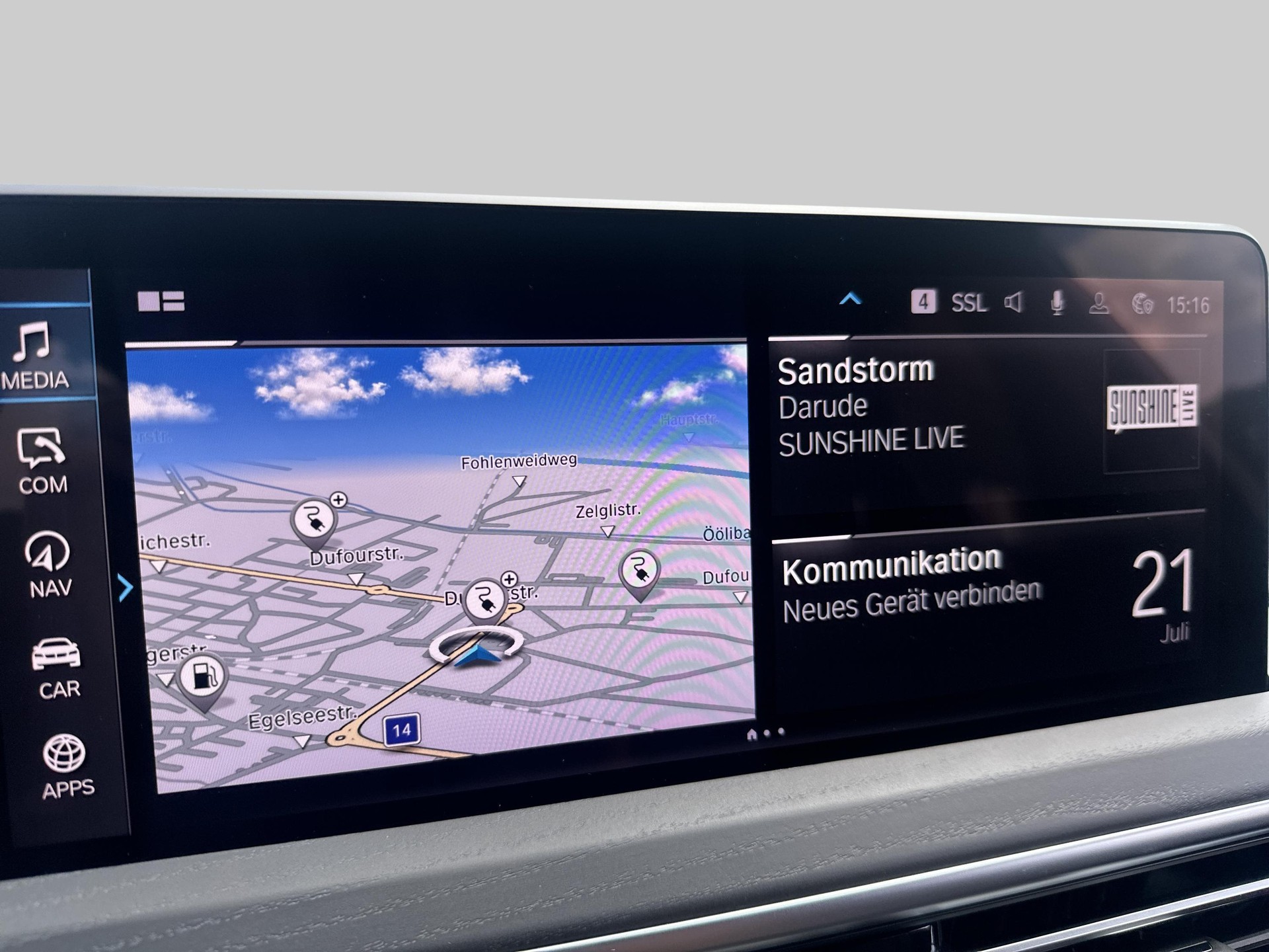 BMW X3 xDrive 30e M Sport-image-13