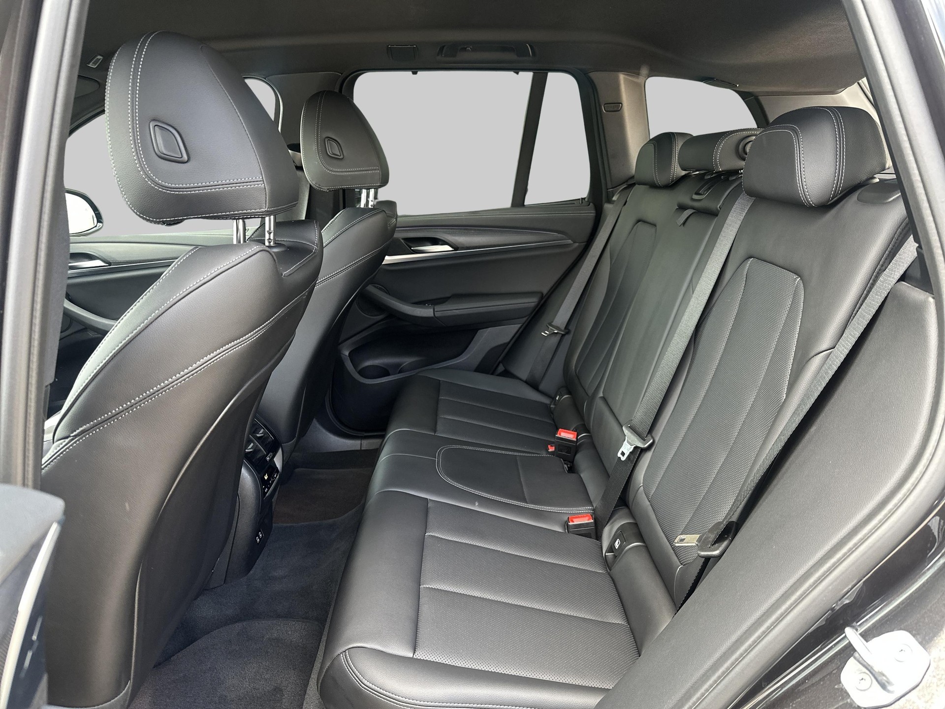 BMW X3 xDrive 30e M Sport-image-17