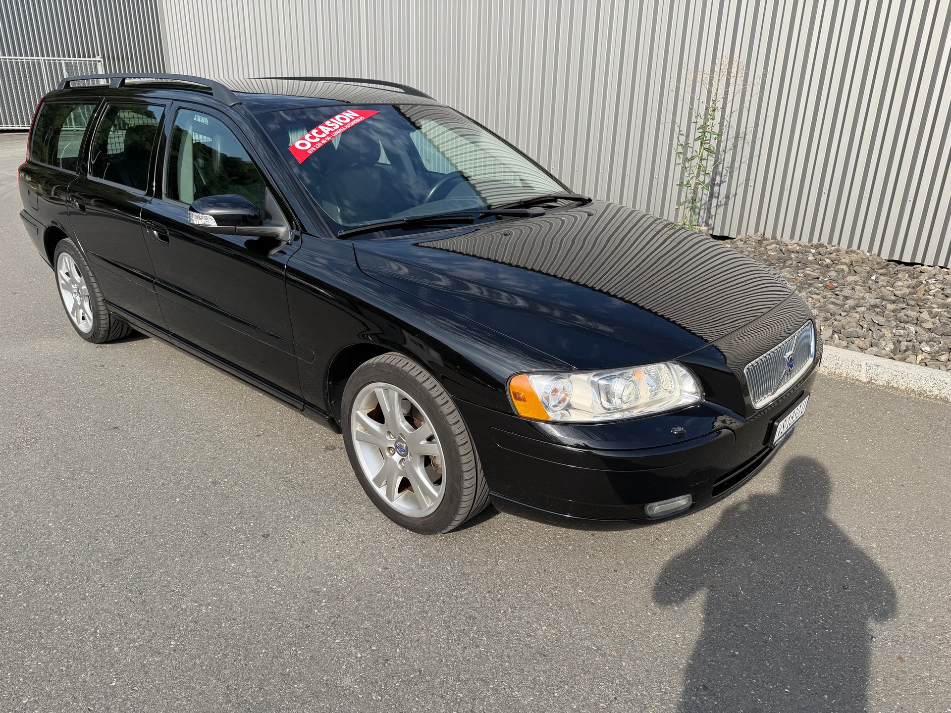 VOLVO V70 2.4D Momentum-image-13