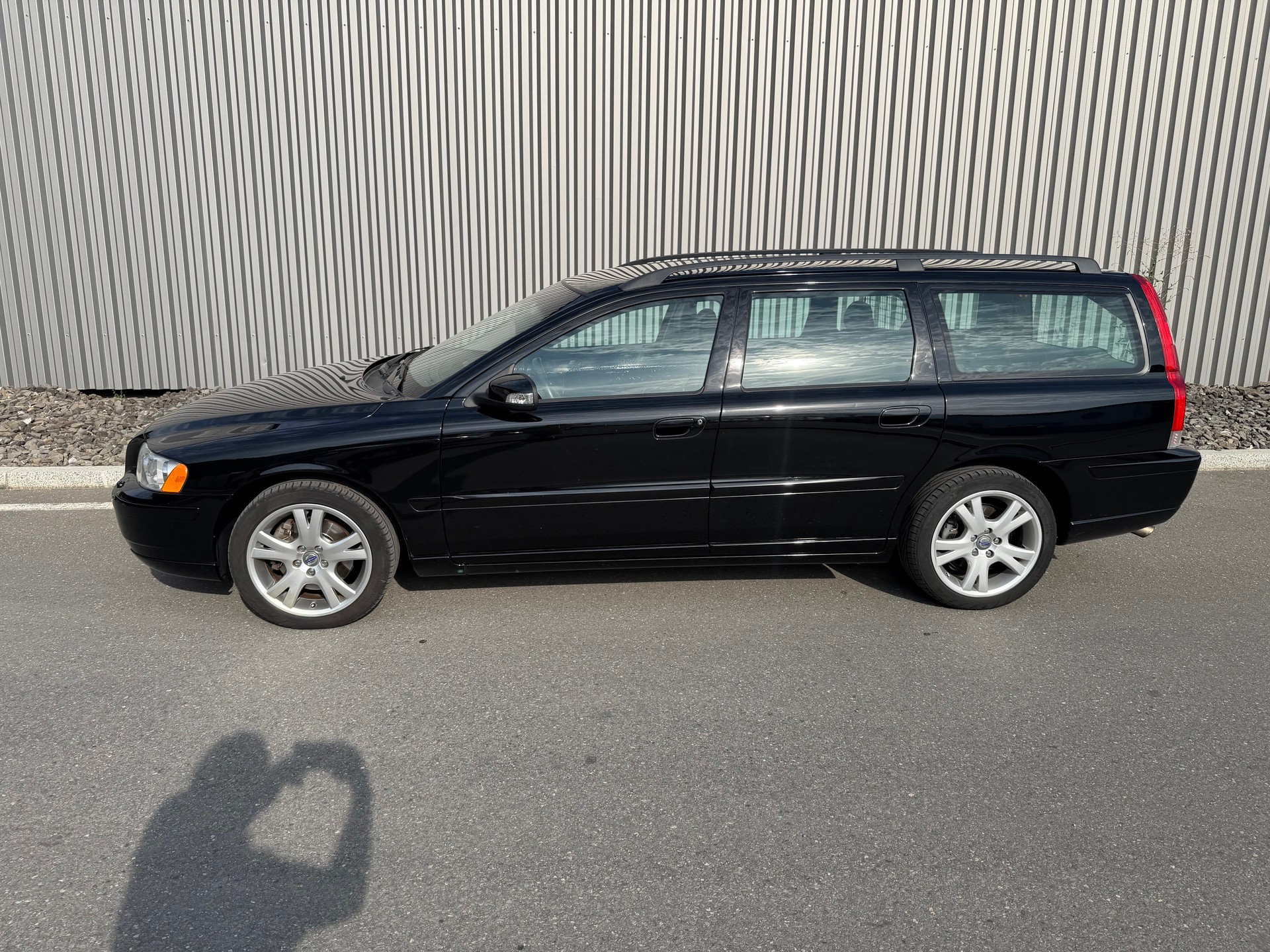 VOLVO V70 2.4D Momentum-image-6