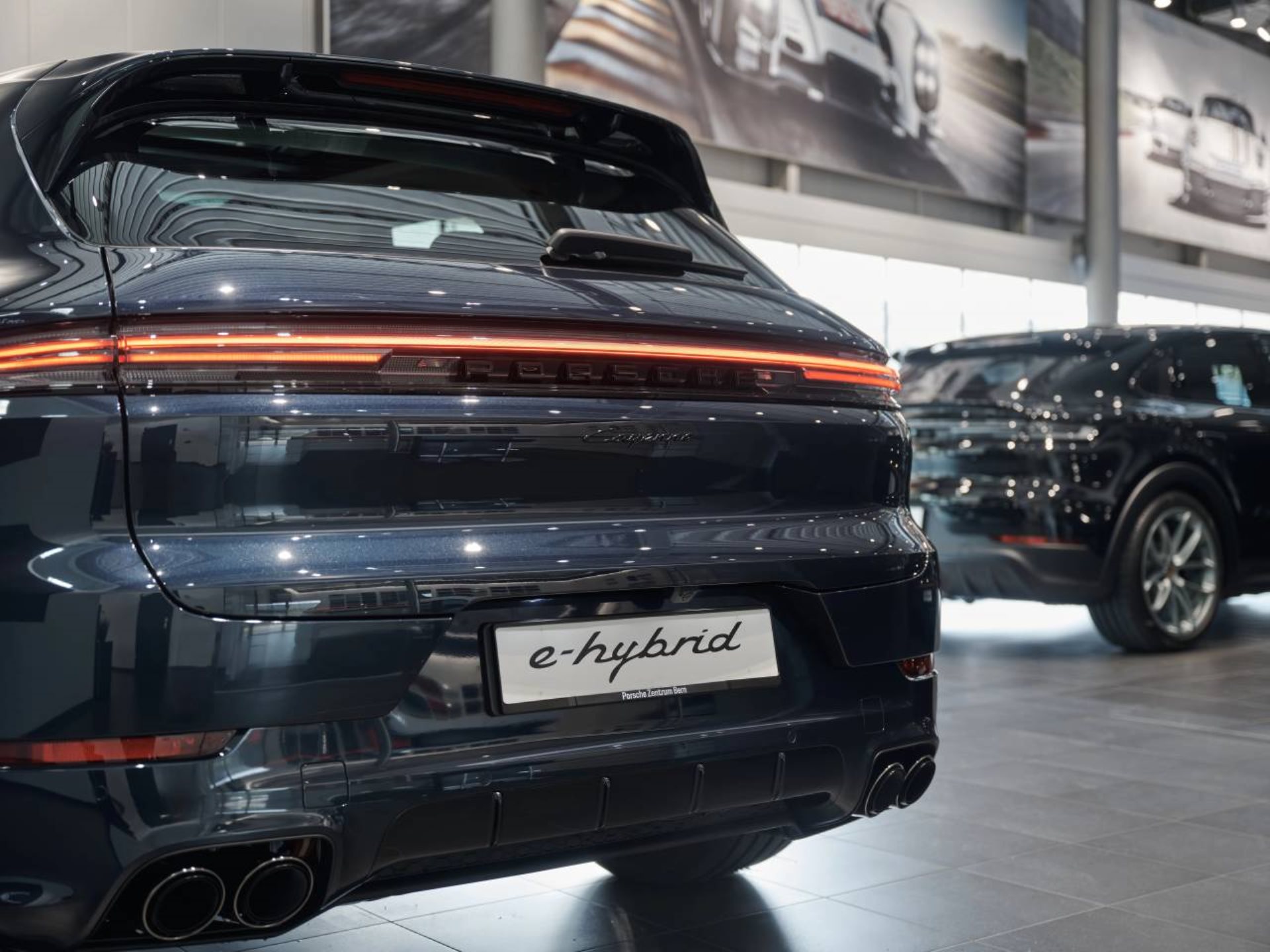 PORSCHE Cayenne Black Edition-image-26