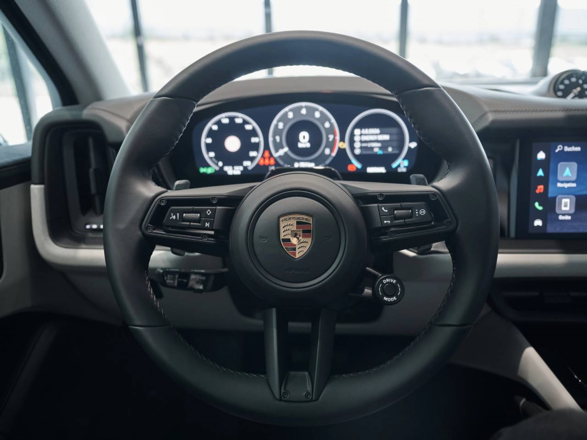 PORSCHE Cayenne Black Edition-image-12