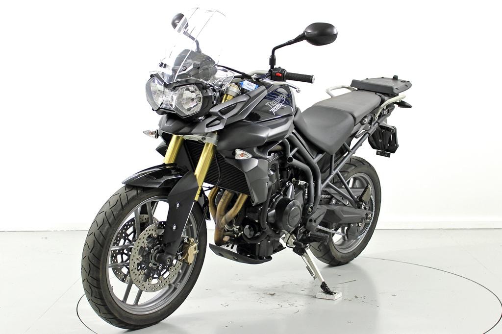 TRIUMPH Tiger 800 ABS-showroom-element-2