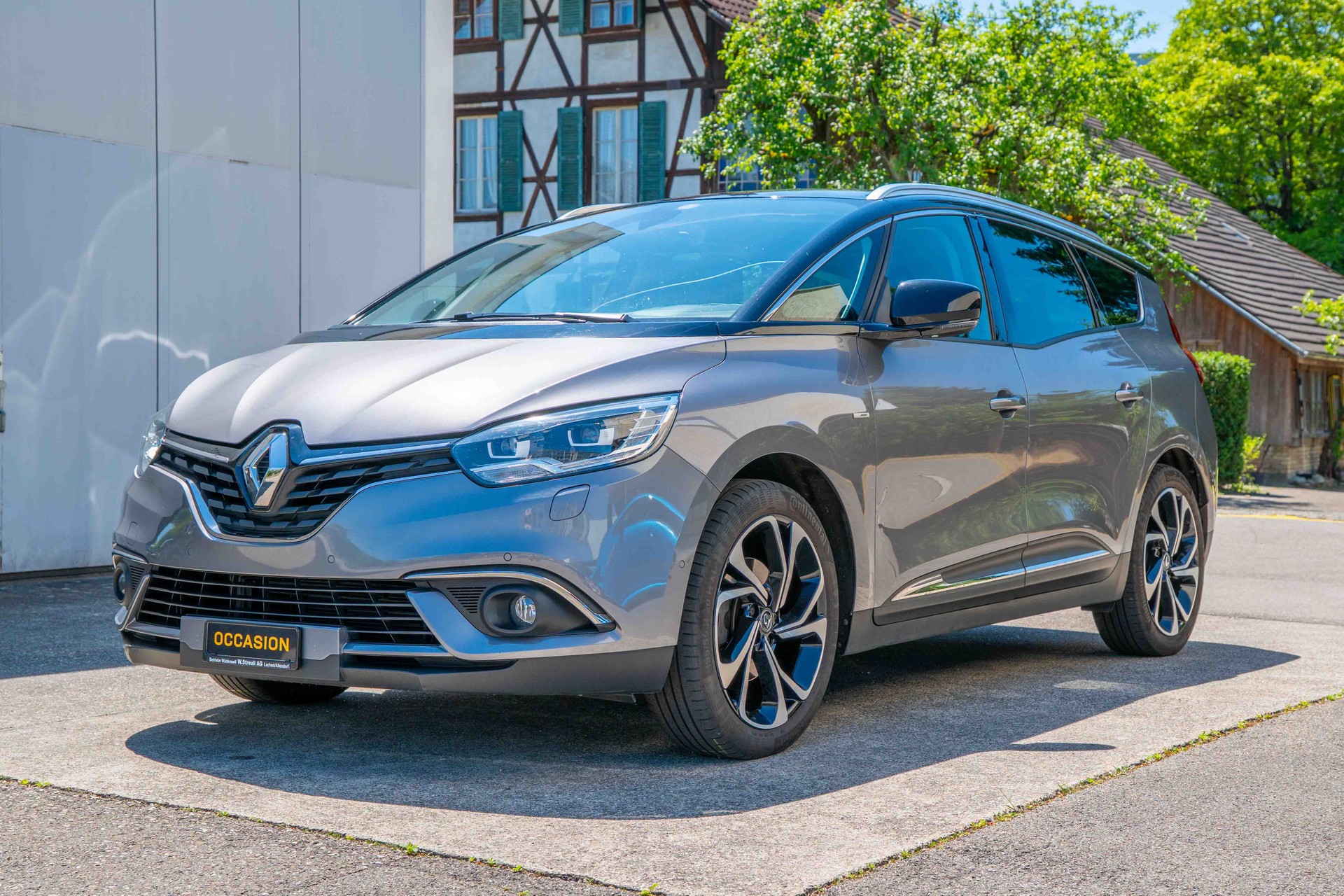 RENAULT Grand Scénic 1.2 16V Turbo Bose 7 Plätzer-image-0