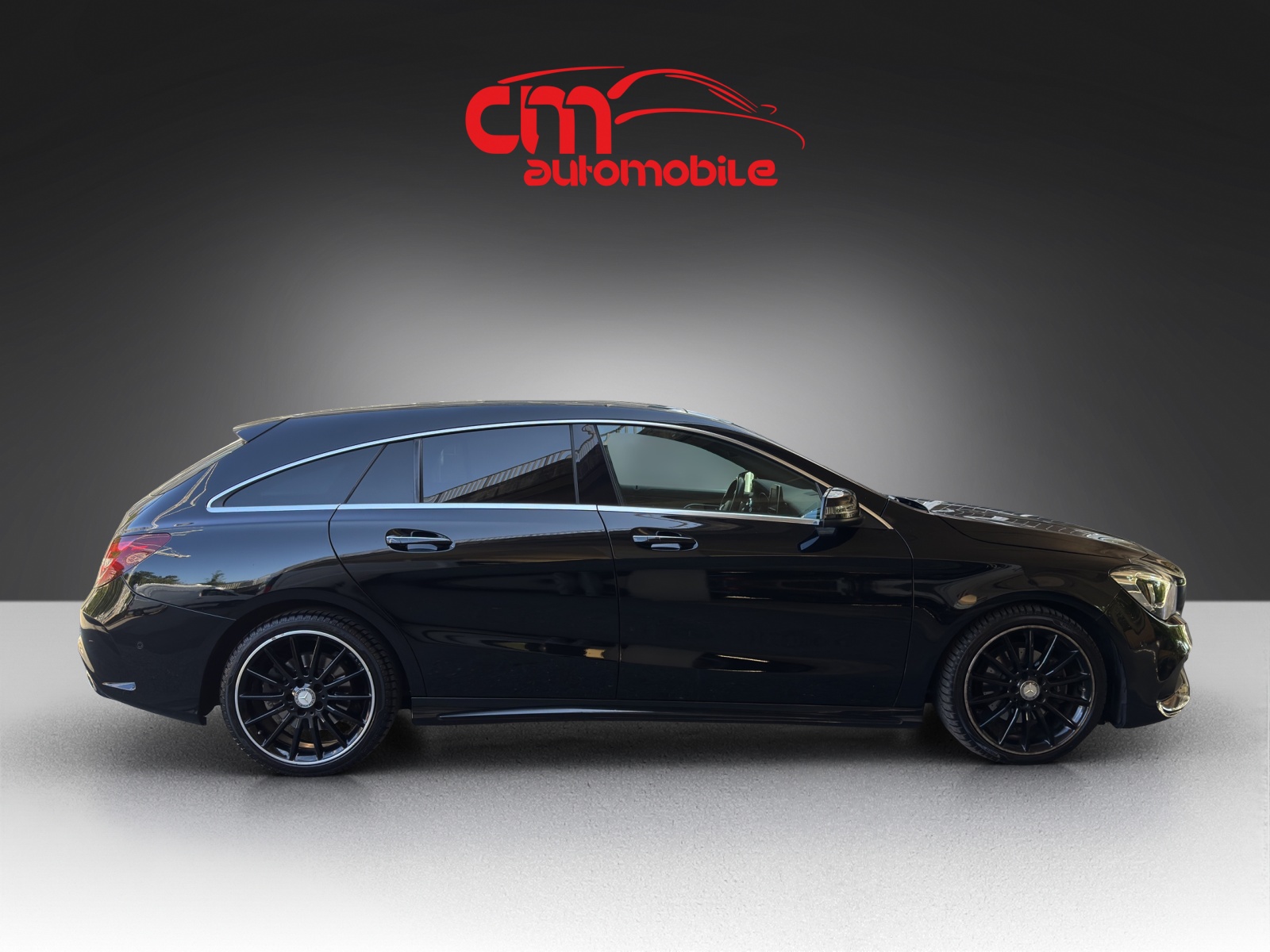 MERCEDES-BENZ CLA Shooting Brake 200 d AMG Line 4Matic 7G-DCT-image-4
