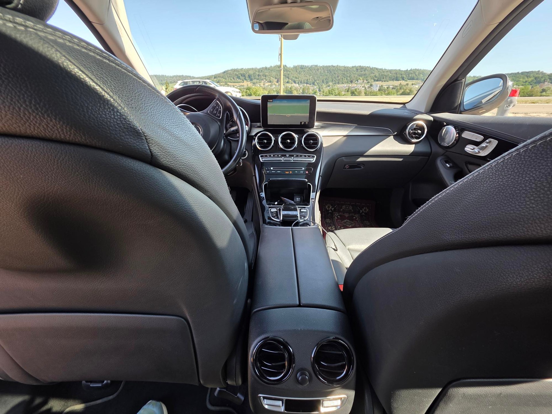 MERCEDES-BENZ GLC 250 Exclusive 4m-image-2