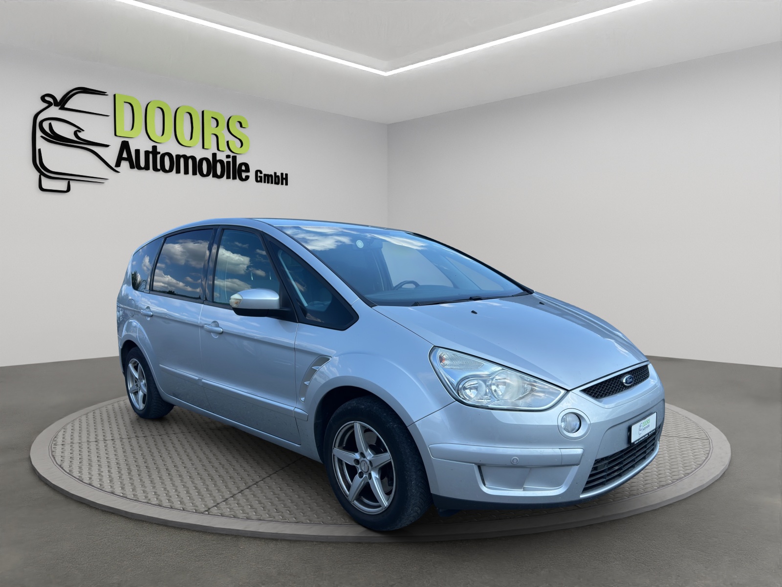 FORD S-Max 2.0 TDCi Titanium Automatic-image-0