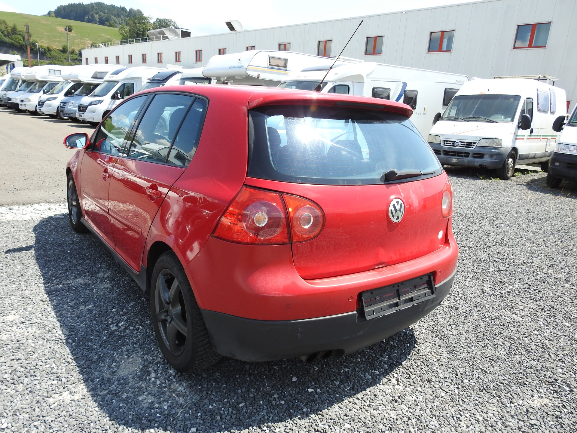 VW Golf 2.0 TFSI GTI-image-3