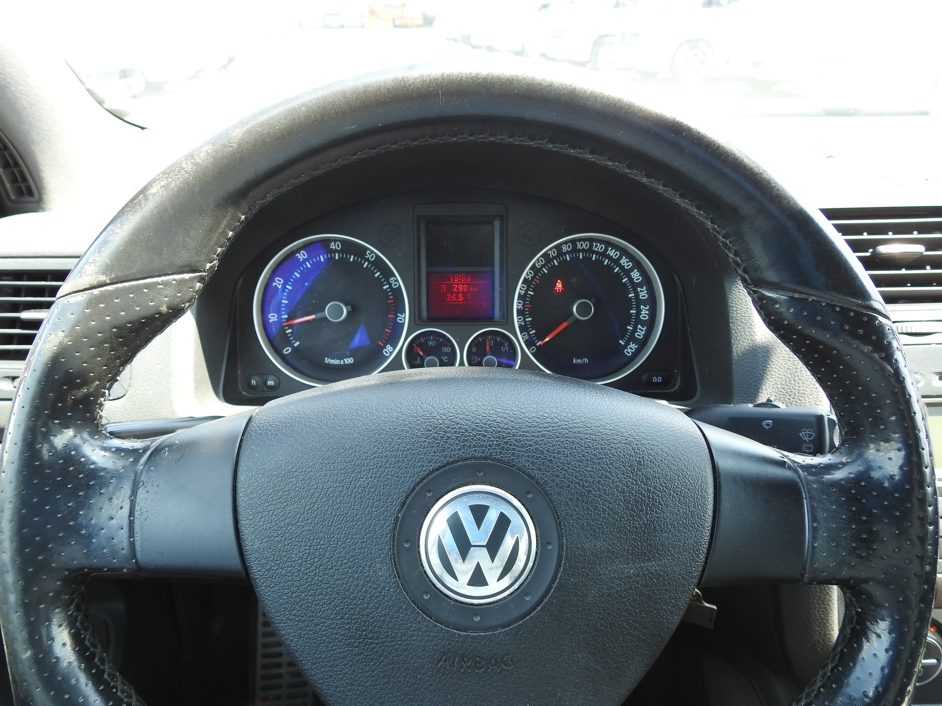VW Golf 2.0 TFSI GTI-image-21